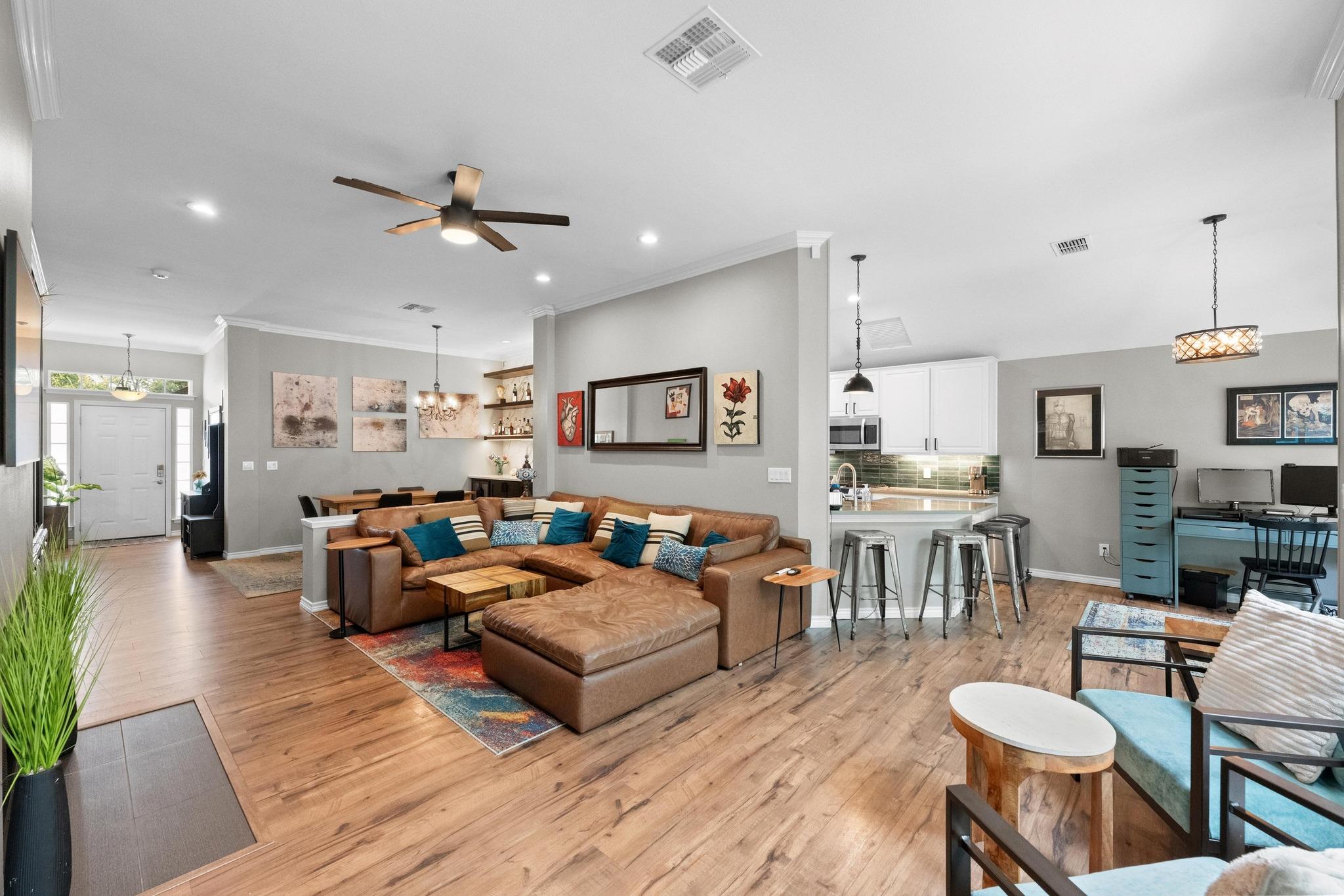 8716 BOBCAT Dr, Round Rock, TX 78681