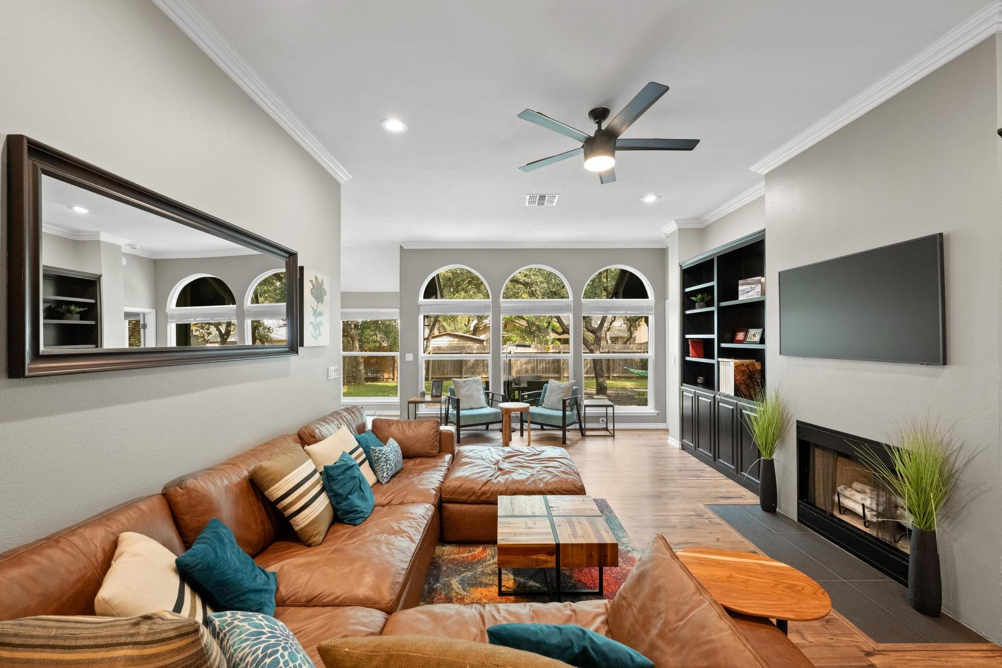 8716 BOBCAT Dr, Round Rock, TX 78681