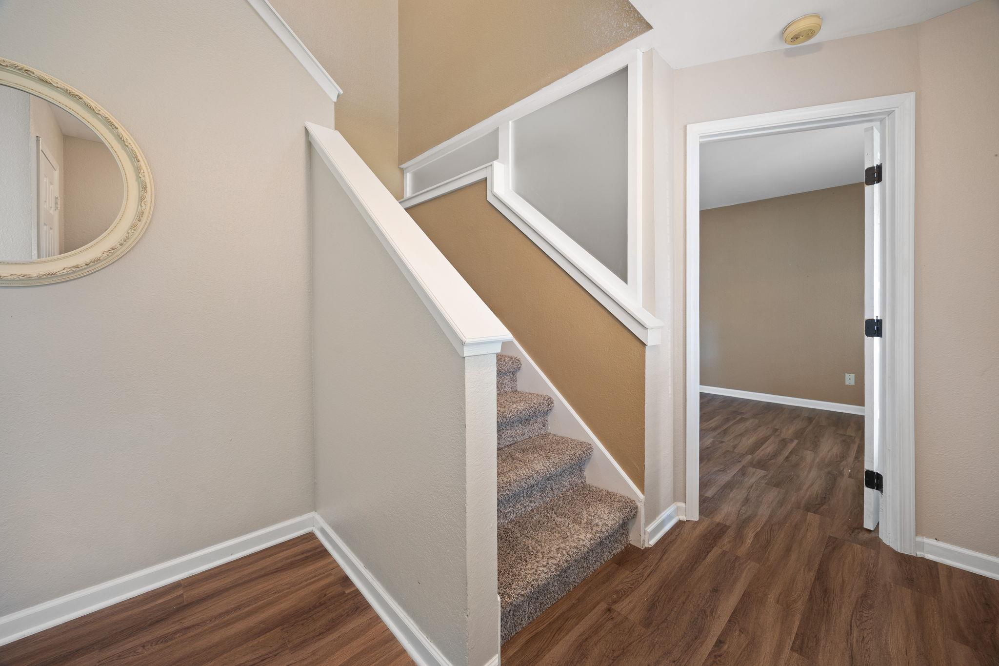 8422 Priest River Dr, Round Rock, TX 78681