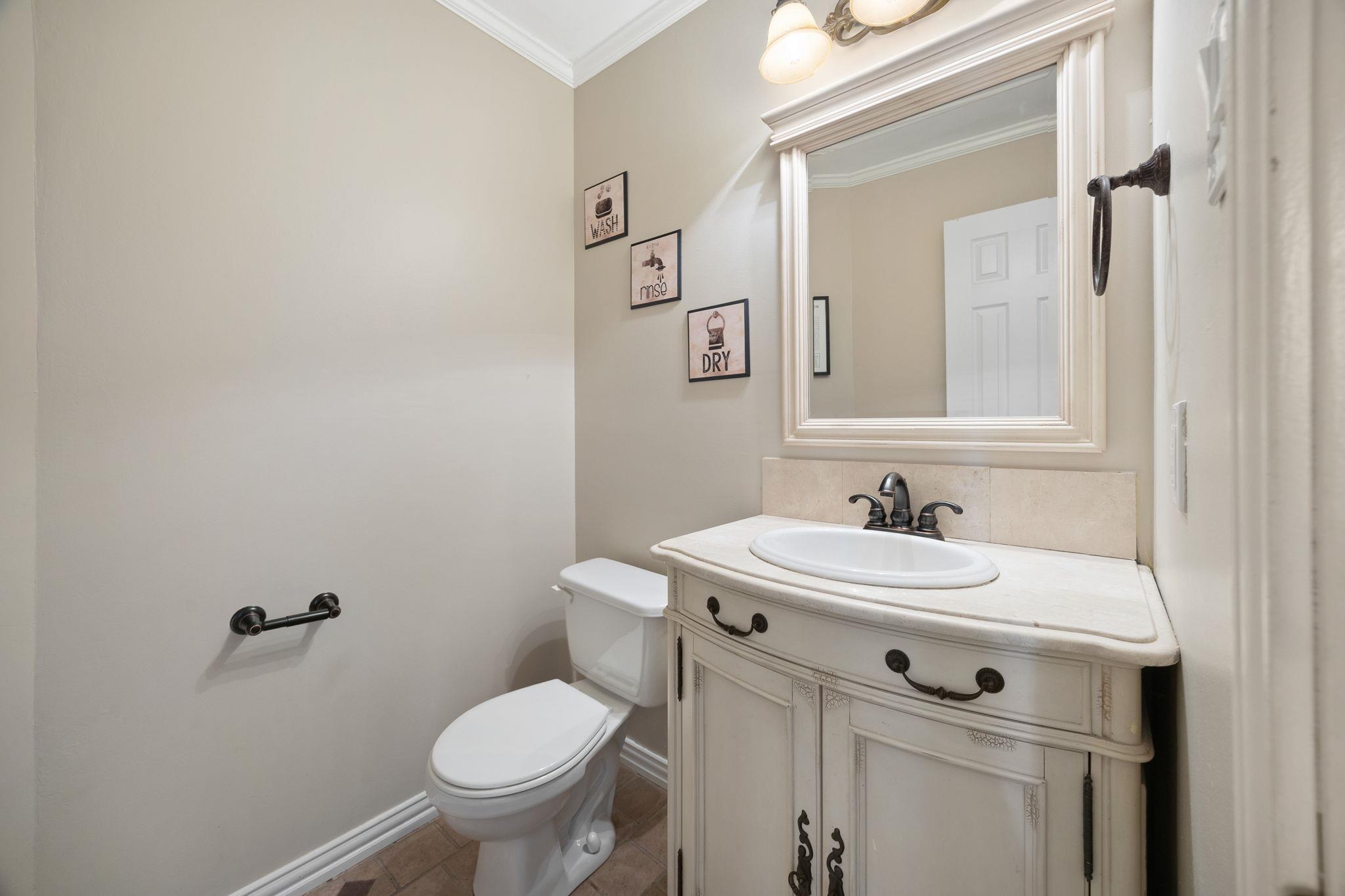 8422 Priest River Dr, Round Rock, TX 78681