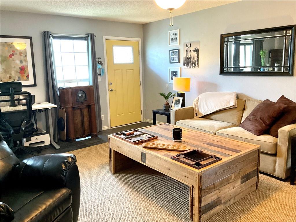 6718 Silvermine Dr # 702, Austin, TX 78736