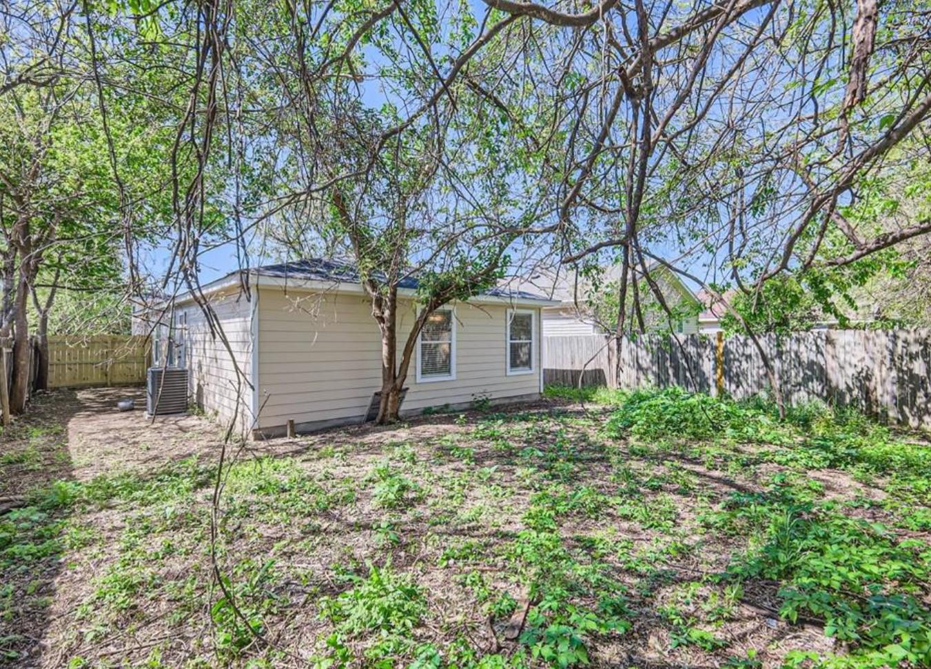 4704 Blue Meadow Dr, Austin, TX 78744