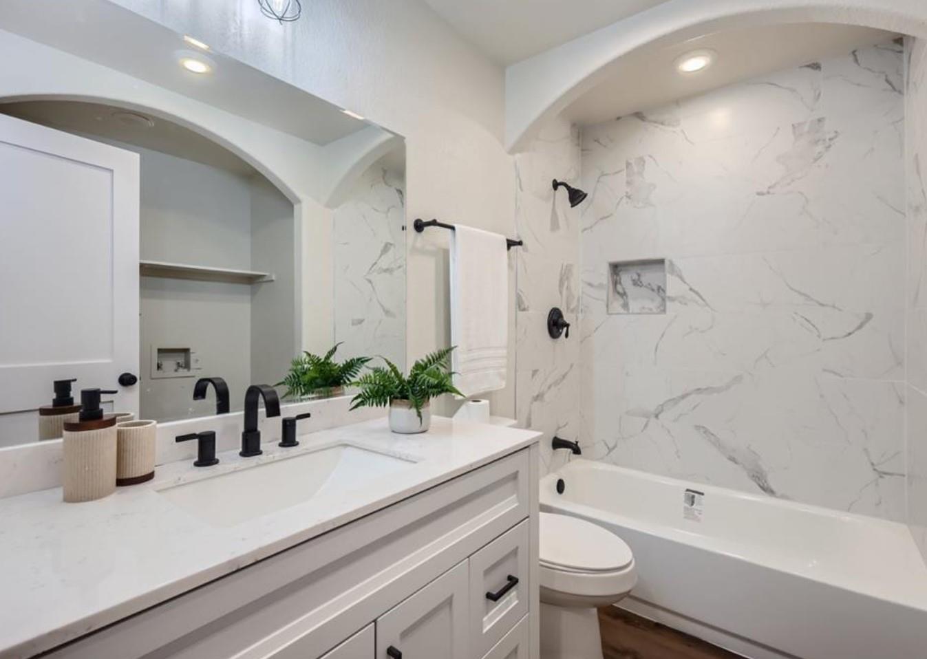 4704 Blue Meadow Dr, Austin, TX 78744