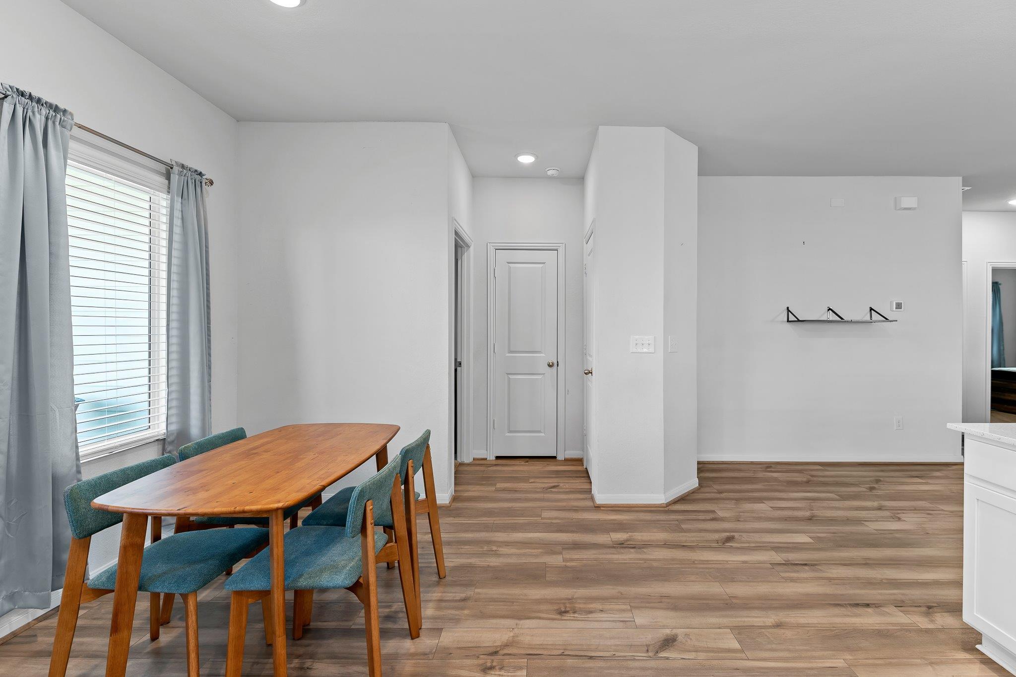 216 Blue Hibiscus Dr, Liberty Hill, TX 78642