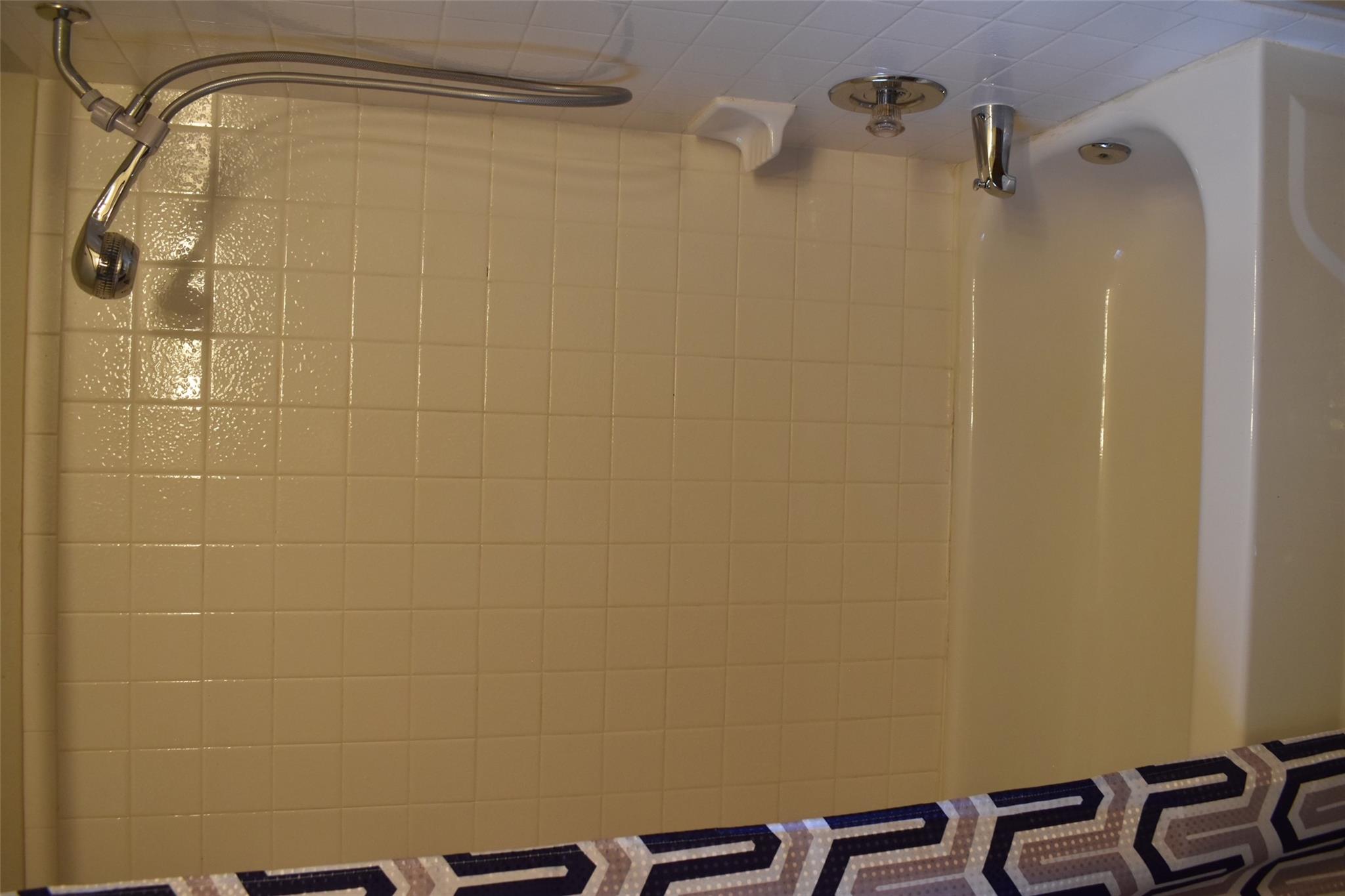 911 Tayside Dr, Pflugerville, TX 78660