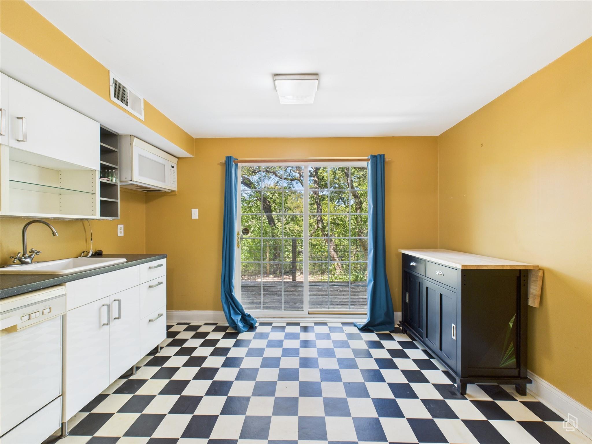 451 High Gabriel E, Leander, TX 78641