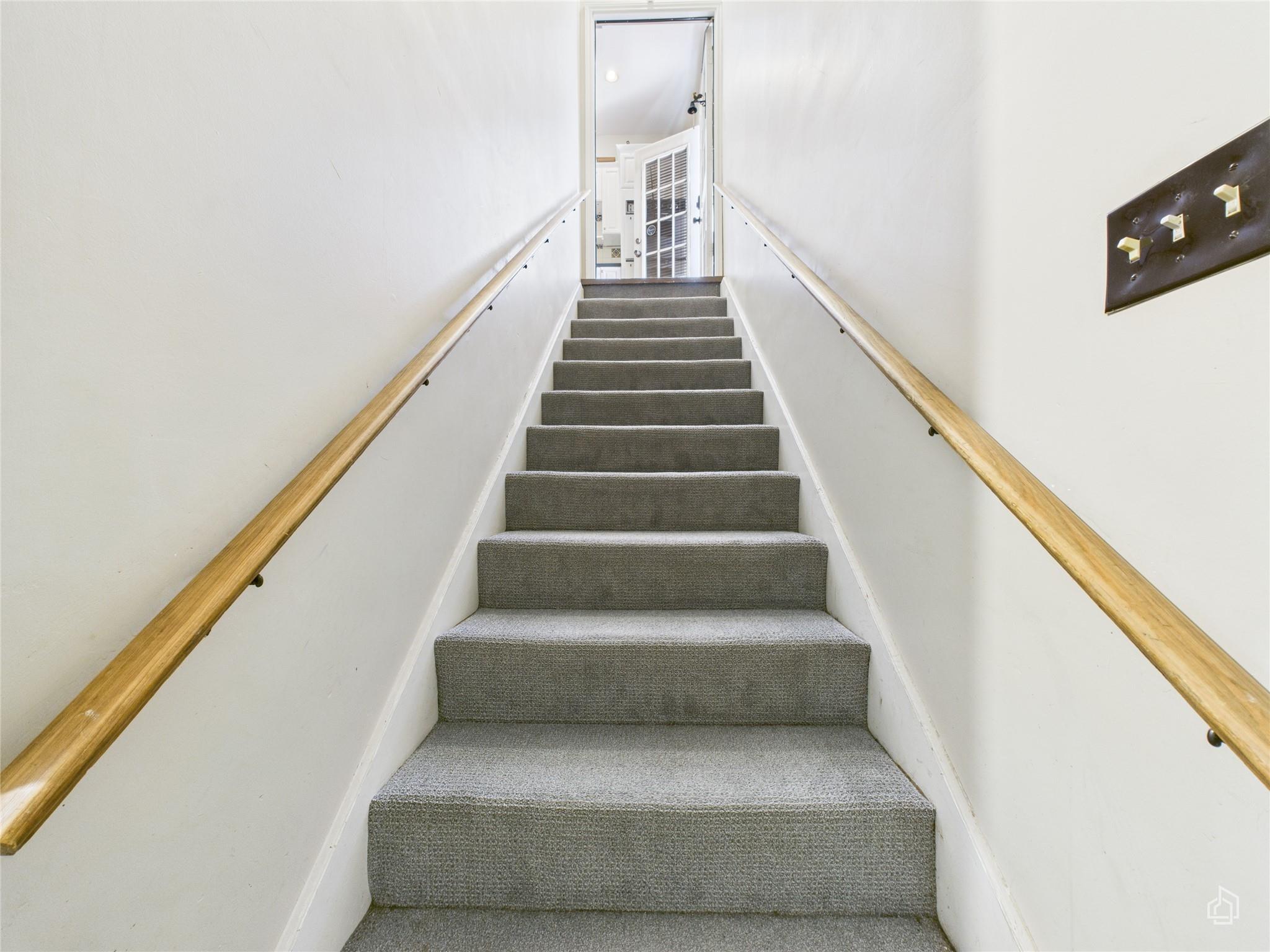 451 High Gabriel E, Leander, TX 78641