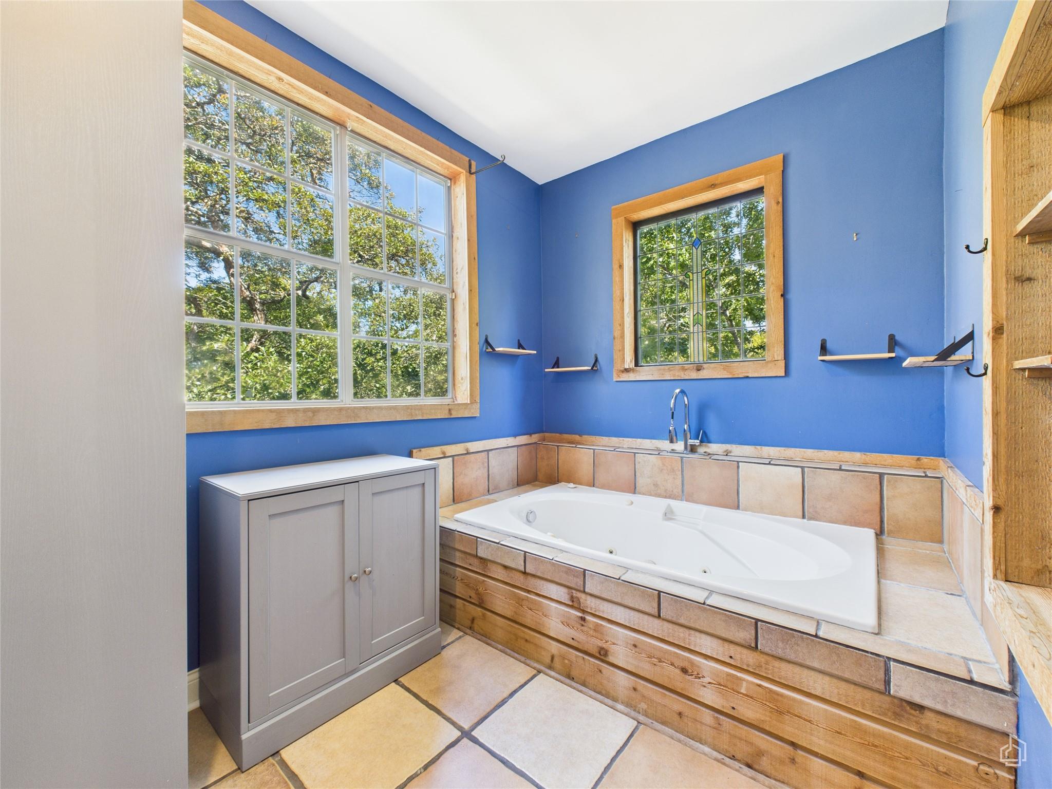 451 High Gabriel E, Leander, TX 78641