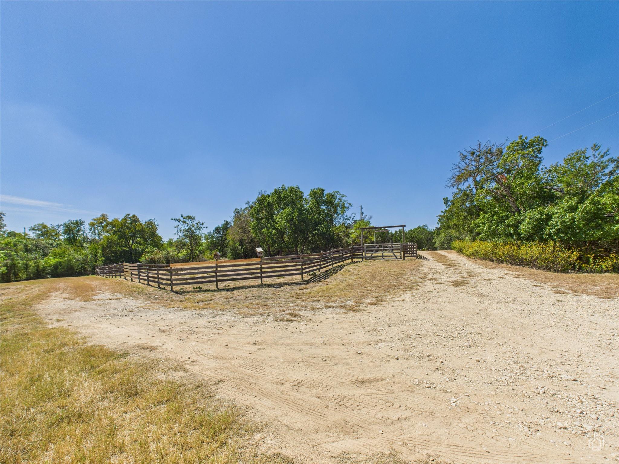 451 High Gabriel E, Leander, TX 78641