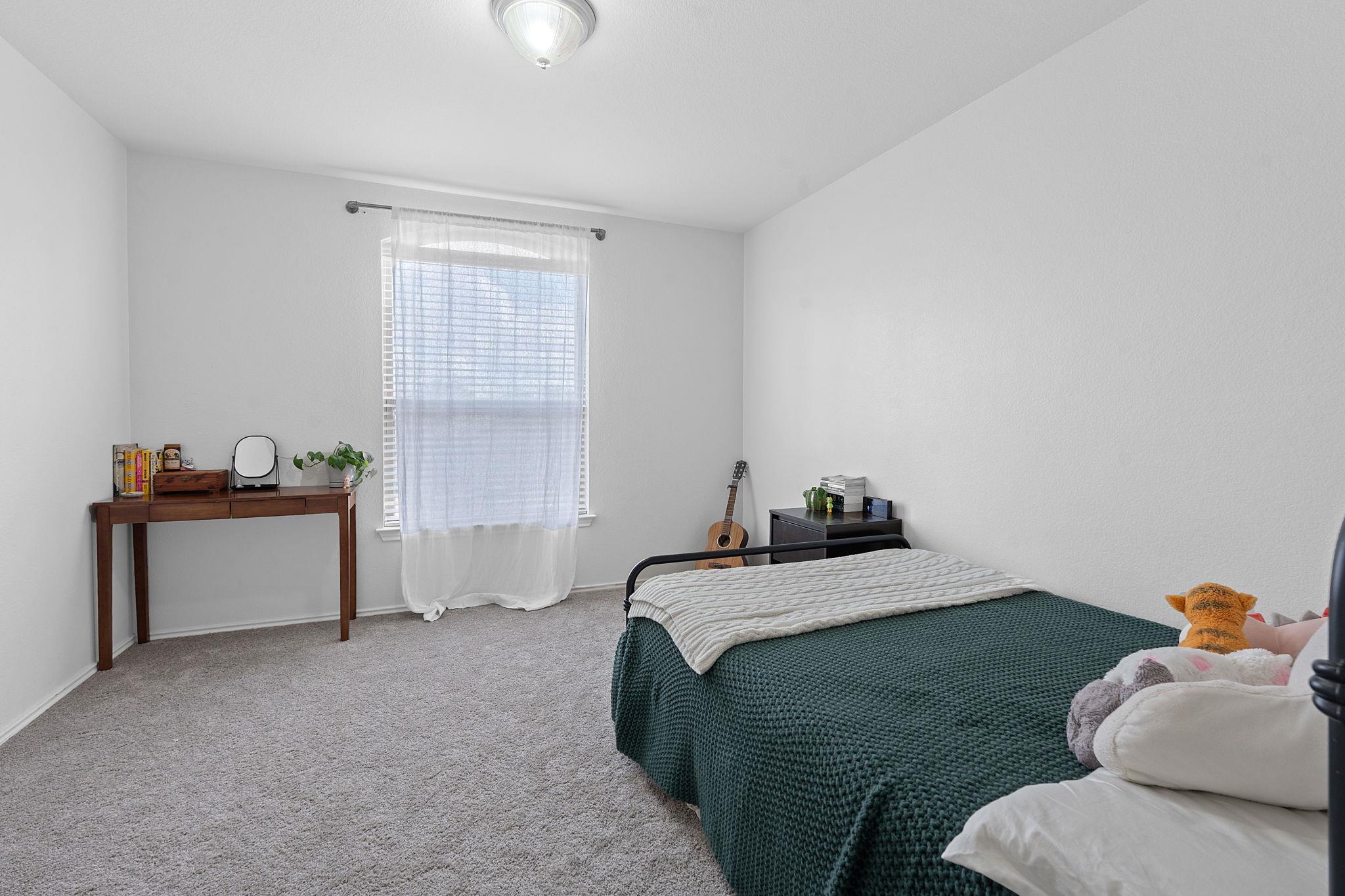 579 Dragon Ridge Rd, Buda, TX 78610