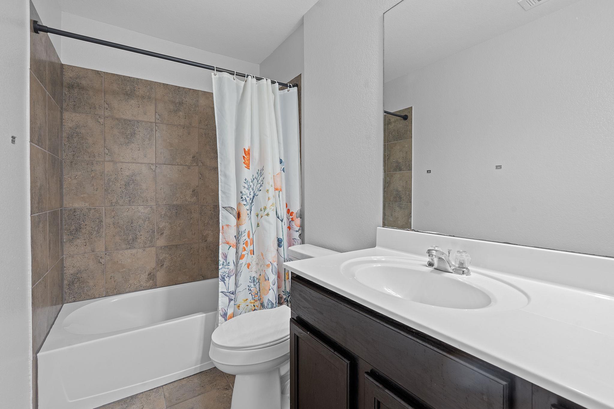 579 Dragon Ridge Rd, Buda, TX 78610