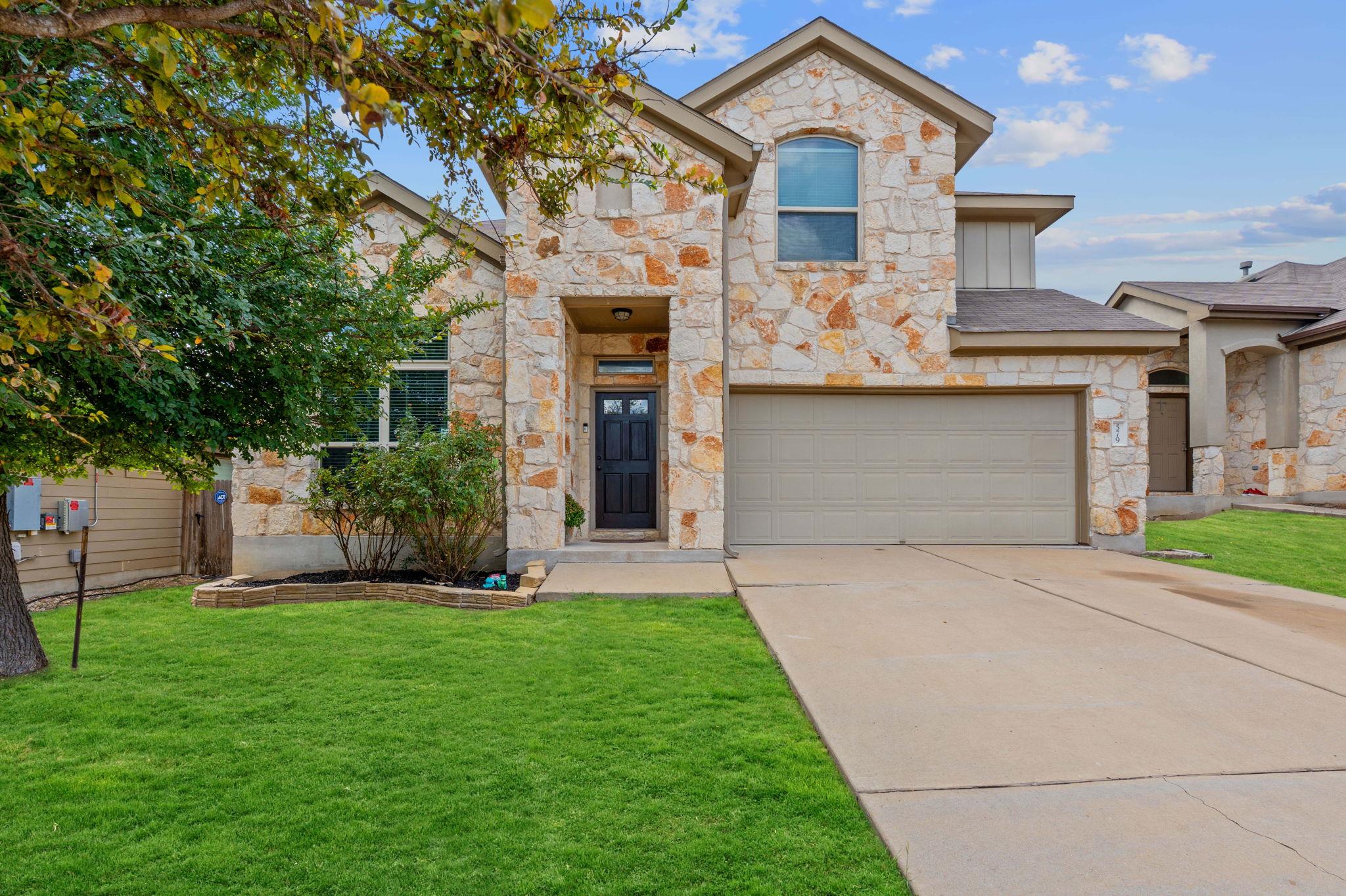 579 Dragon Ridge Rd, Buda, TX 78610