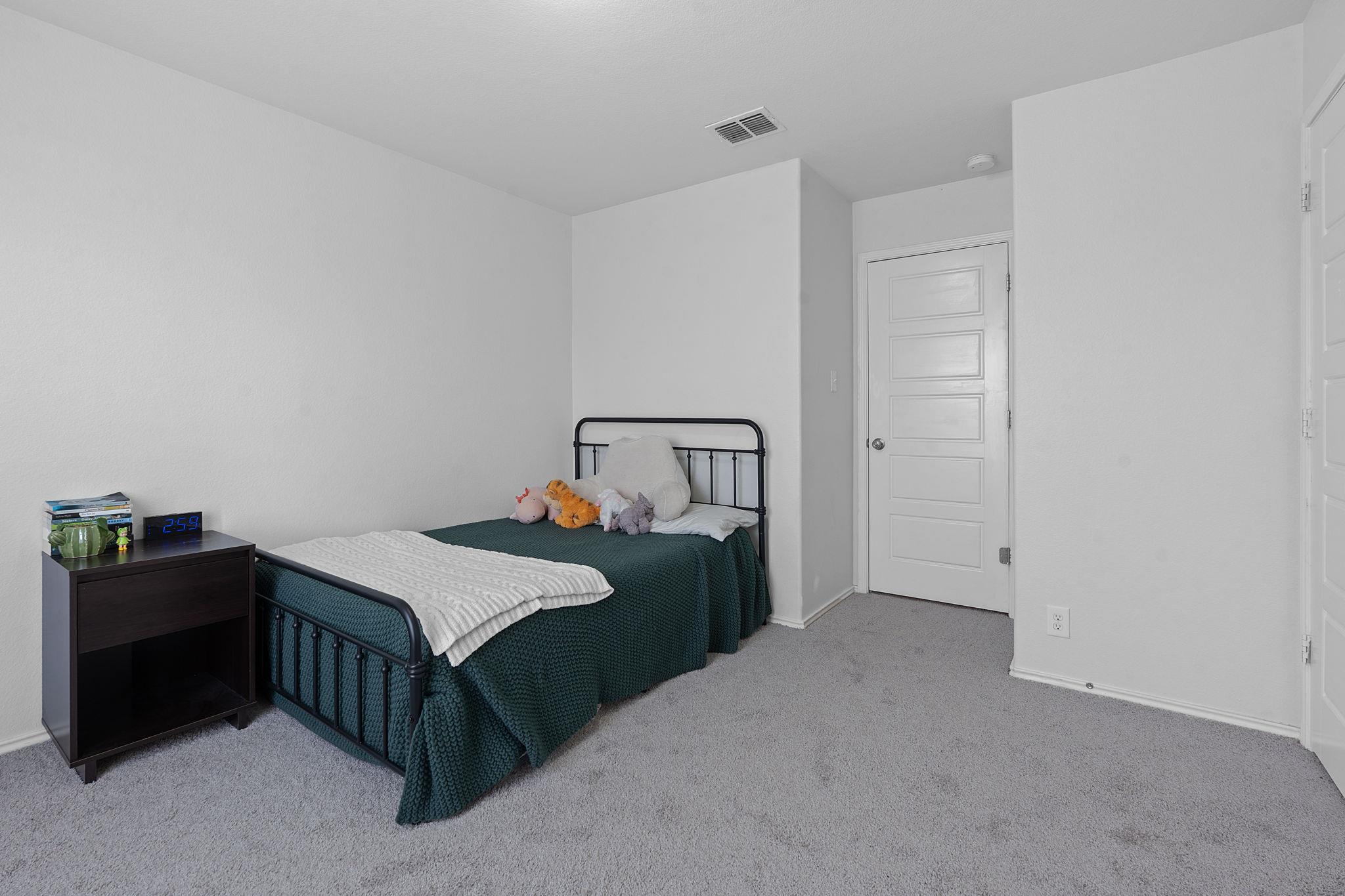 579 Dragon Ridge Rd, Buda, TX 78610