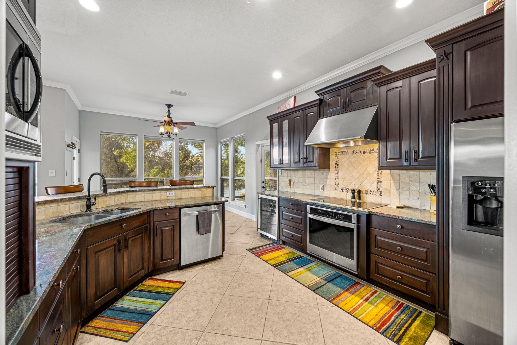 10800 Beach Rd, Leander, TX 78641