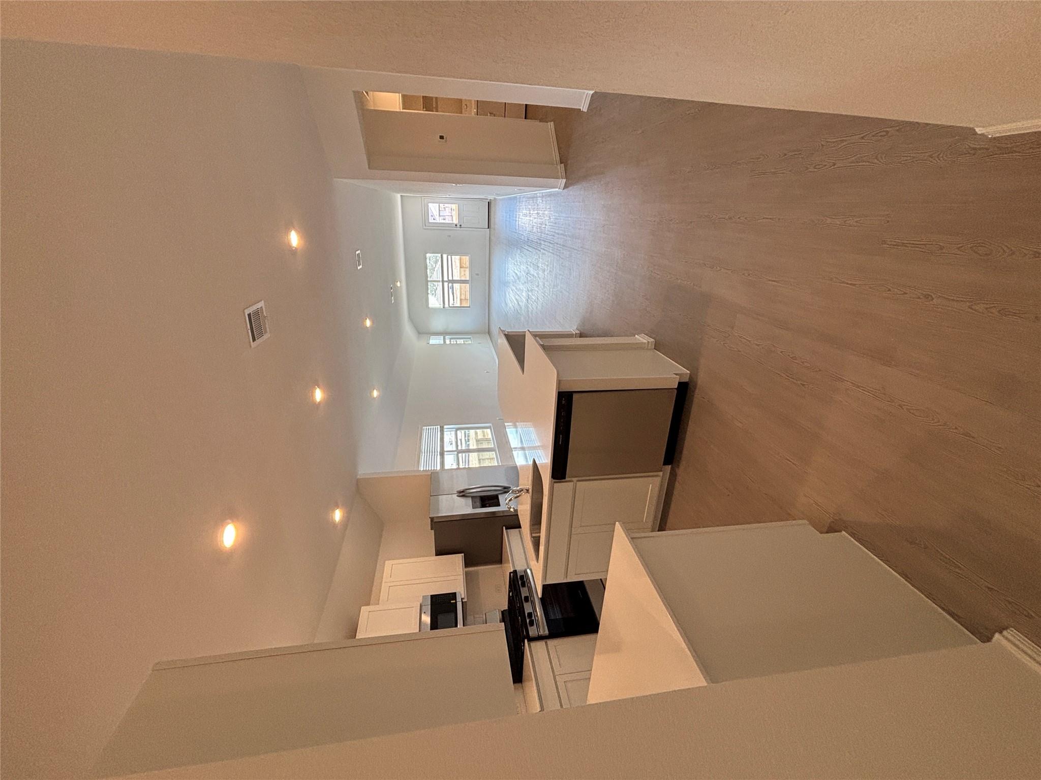 3262 Everett, Kyle, TX 78640