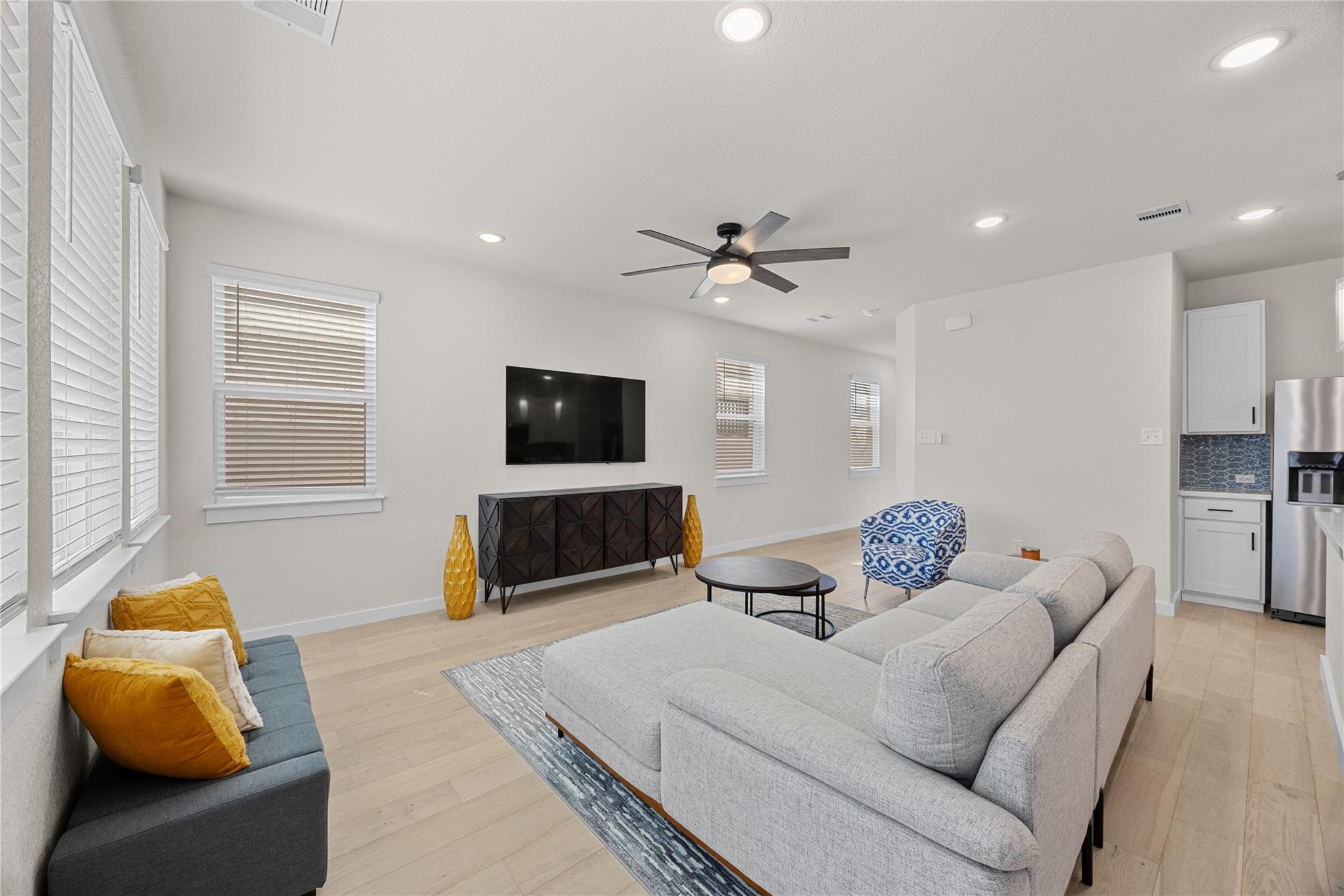 1512 Honaker Way, Leander, TX 78641