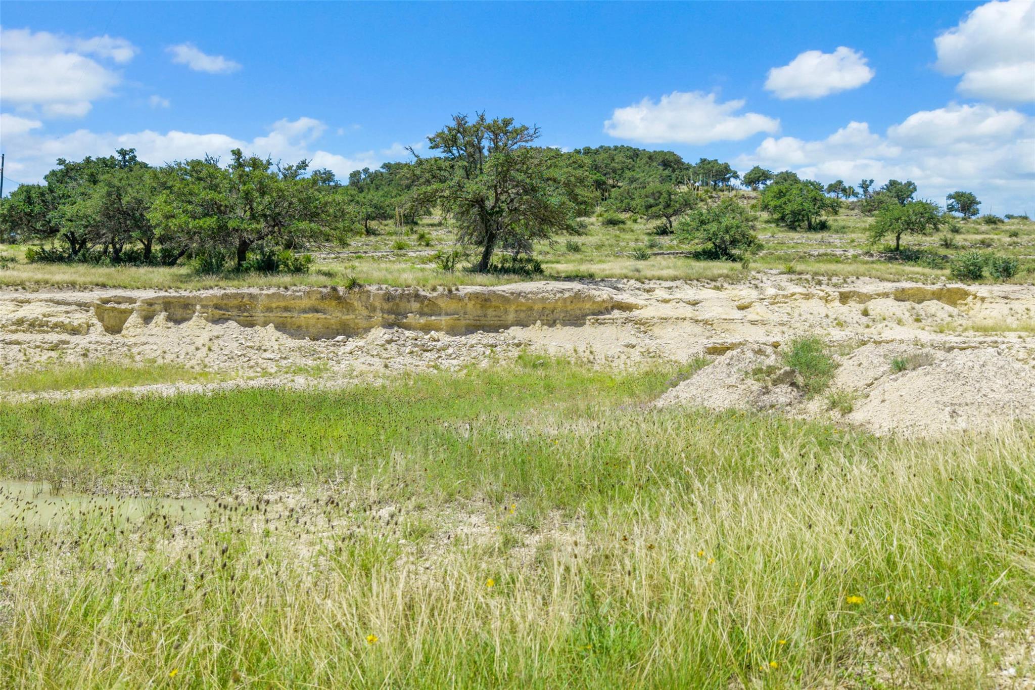 5434 Kendalia Rd, Blanco, TX 78606