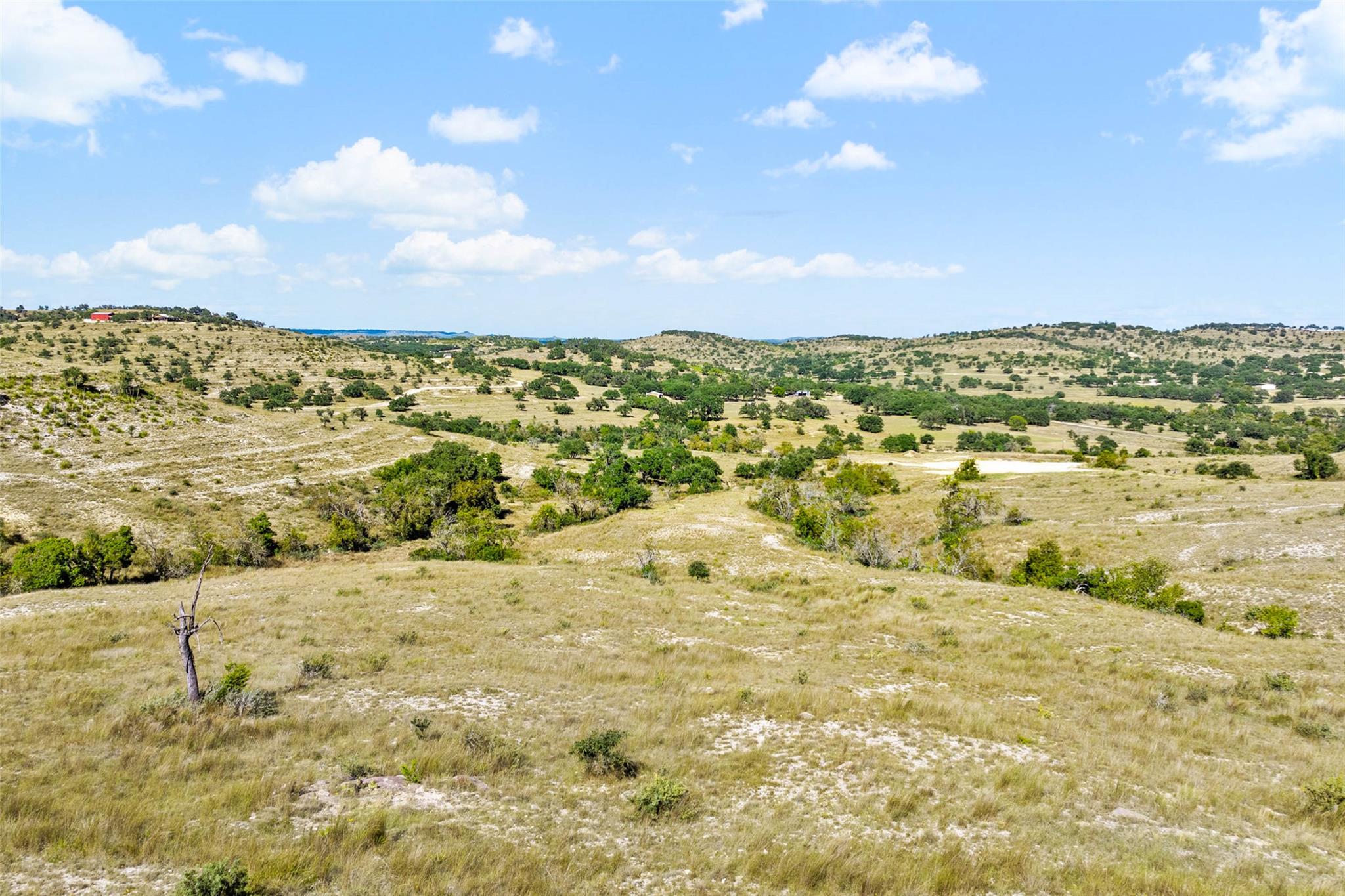 5434 Kendalia Rd, Blanco, TX 78606