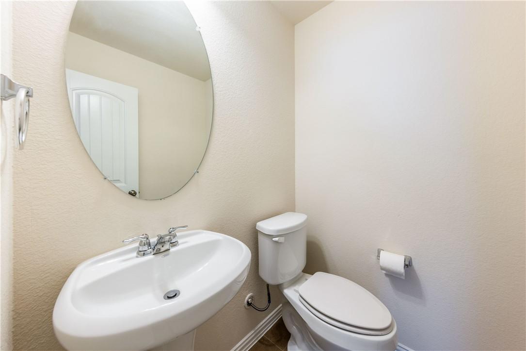 3641 Bainbridge St, Round Rock, TX 78681