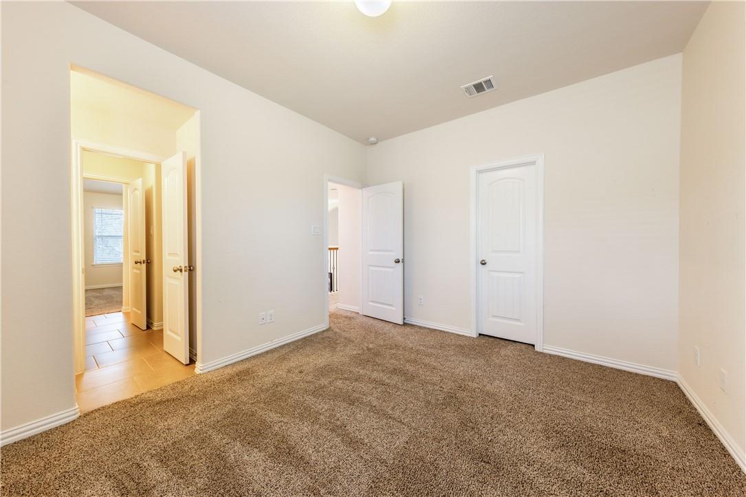 3641 Bainbridge St, Round Rock, TX 78681