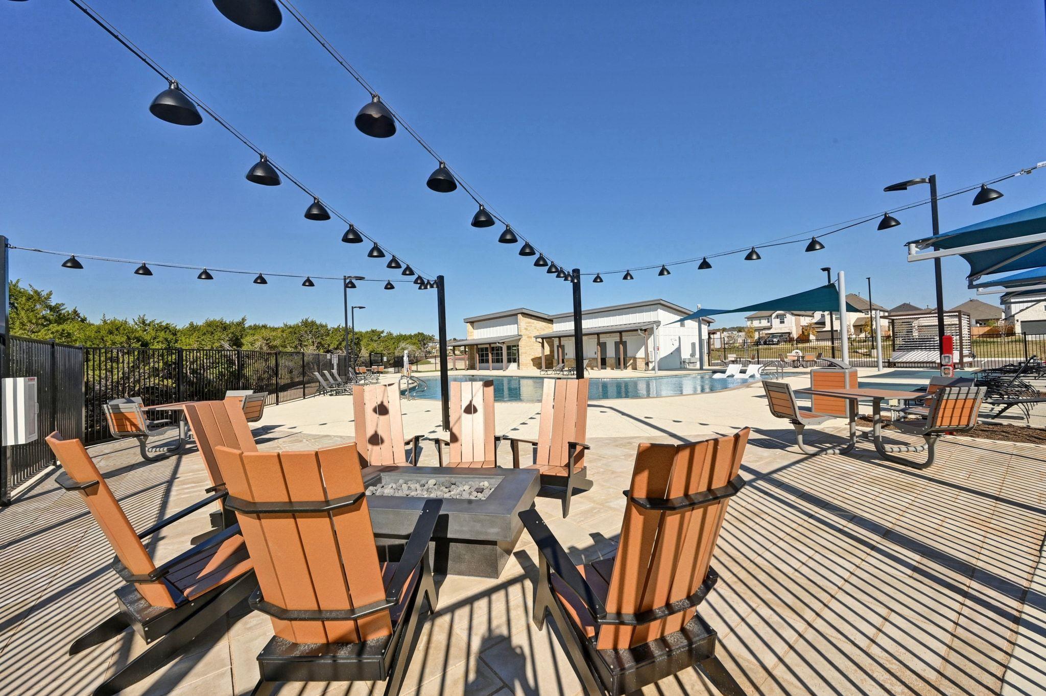 144 Granit Oak Drive, Dripping Springs, TX 78620