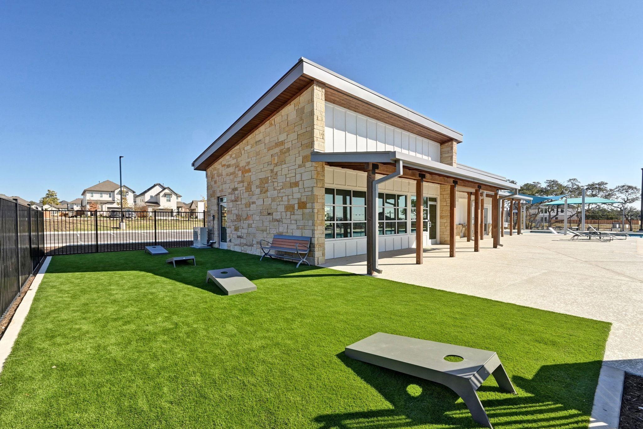 144 Granit Oak Drive, Dripping Springs, TX 78620