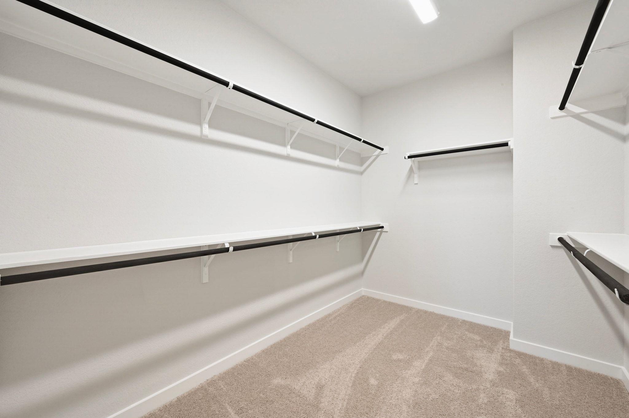 144 Granit Oak Drive, Dripping Springs, TX 78620