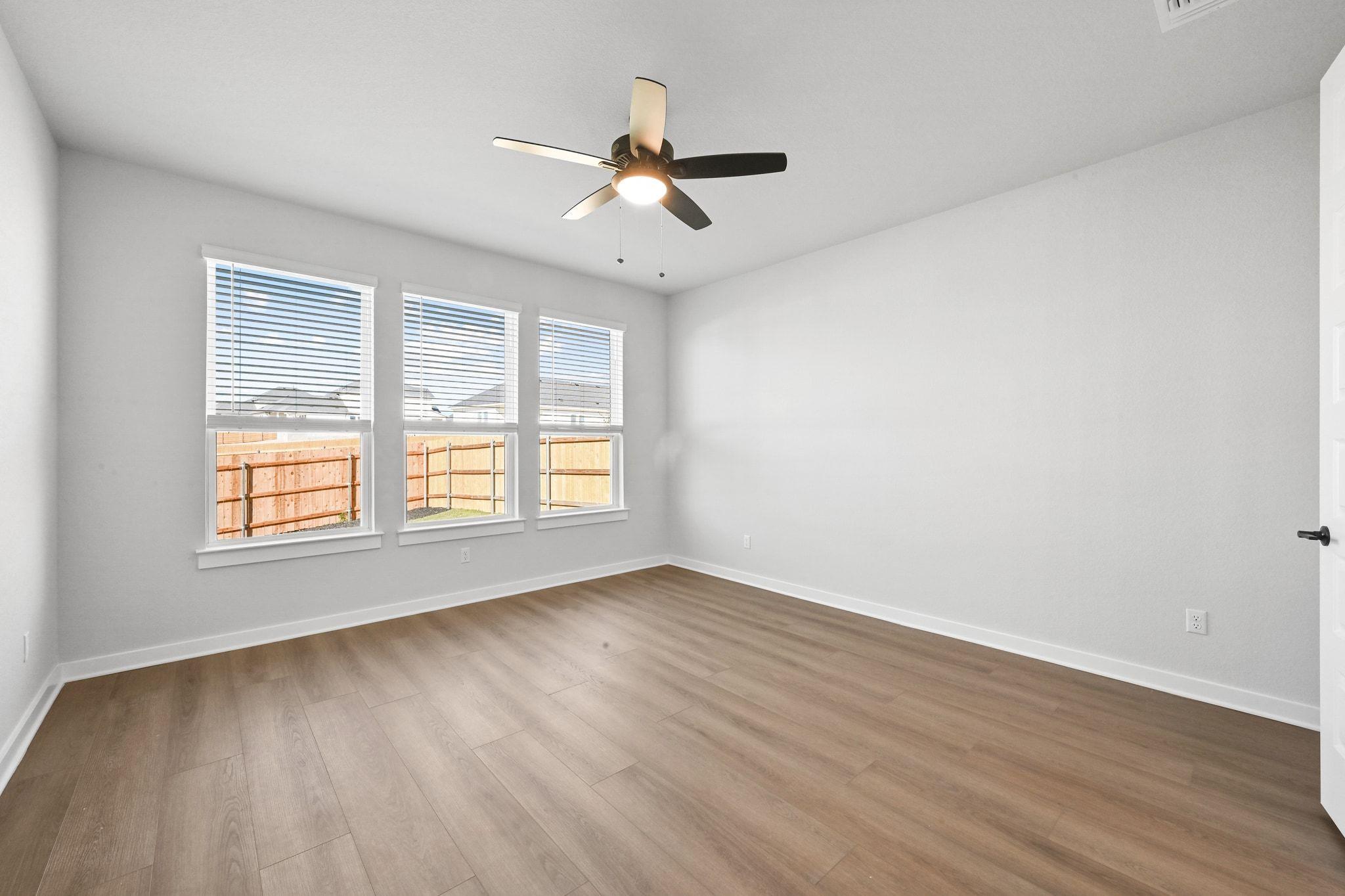 144 Granit Oak Drive, Dripping Springs, TX 78620