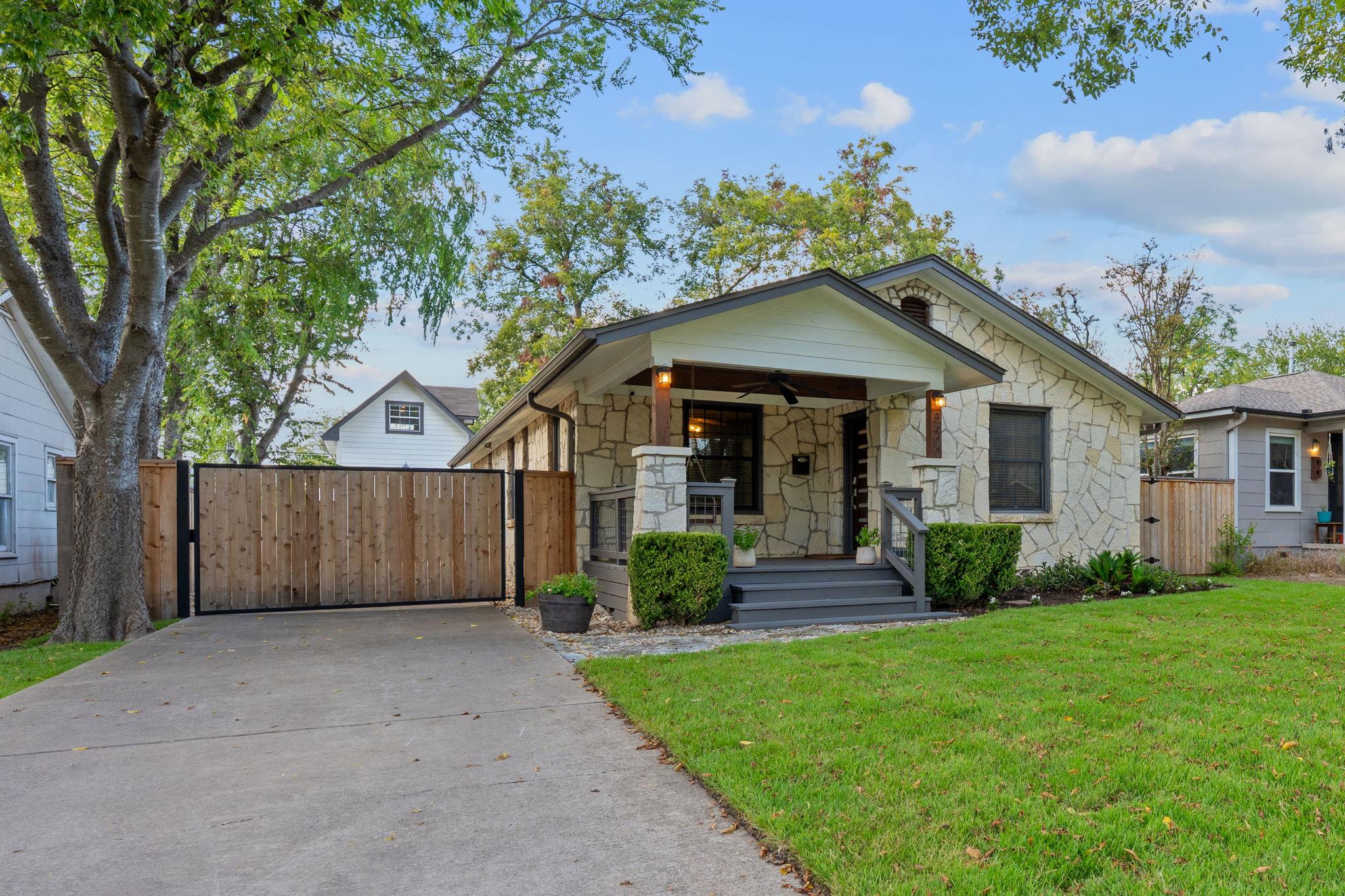 5400 Sunshine Dr, Austin, TX 78756