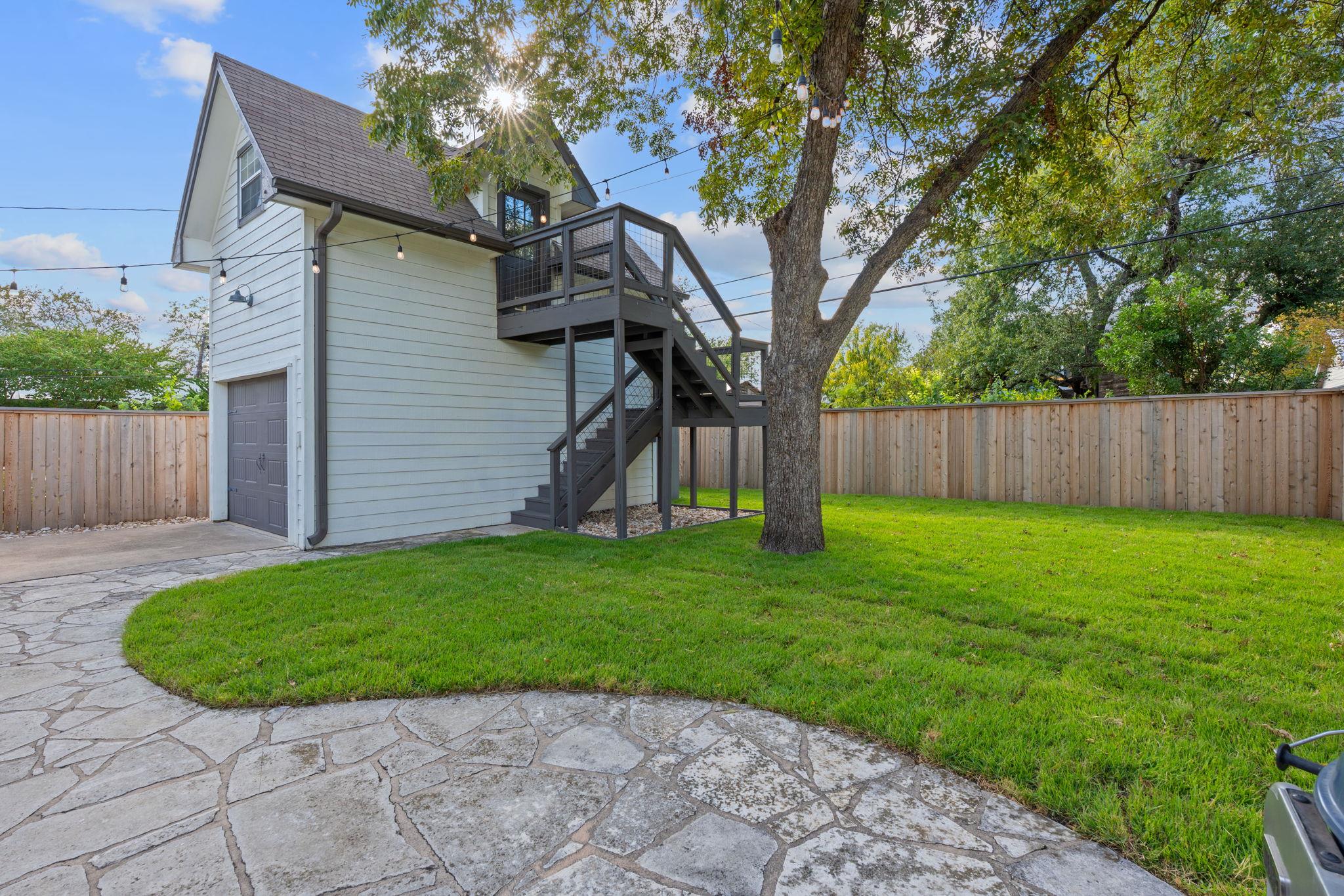 5400 Sunshine Dr, Austin, TX 78756