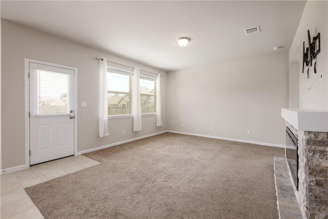 100 Brady Creek Way, Leander, TX 78641