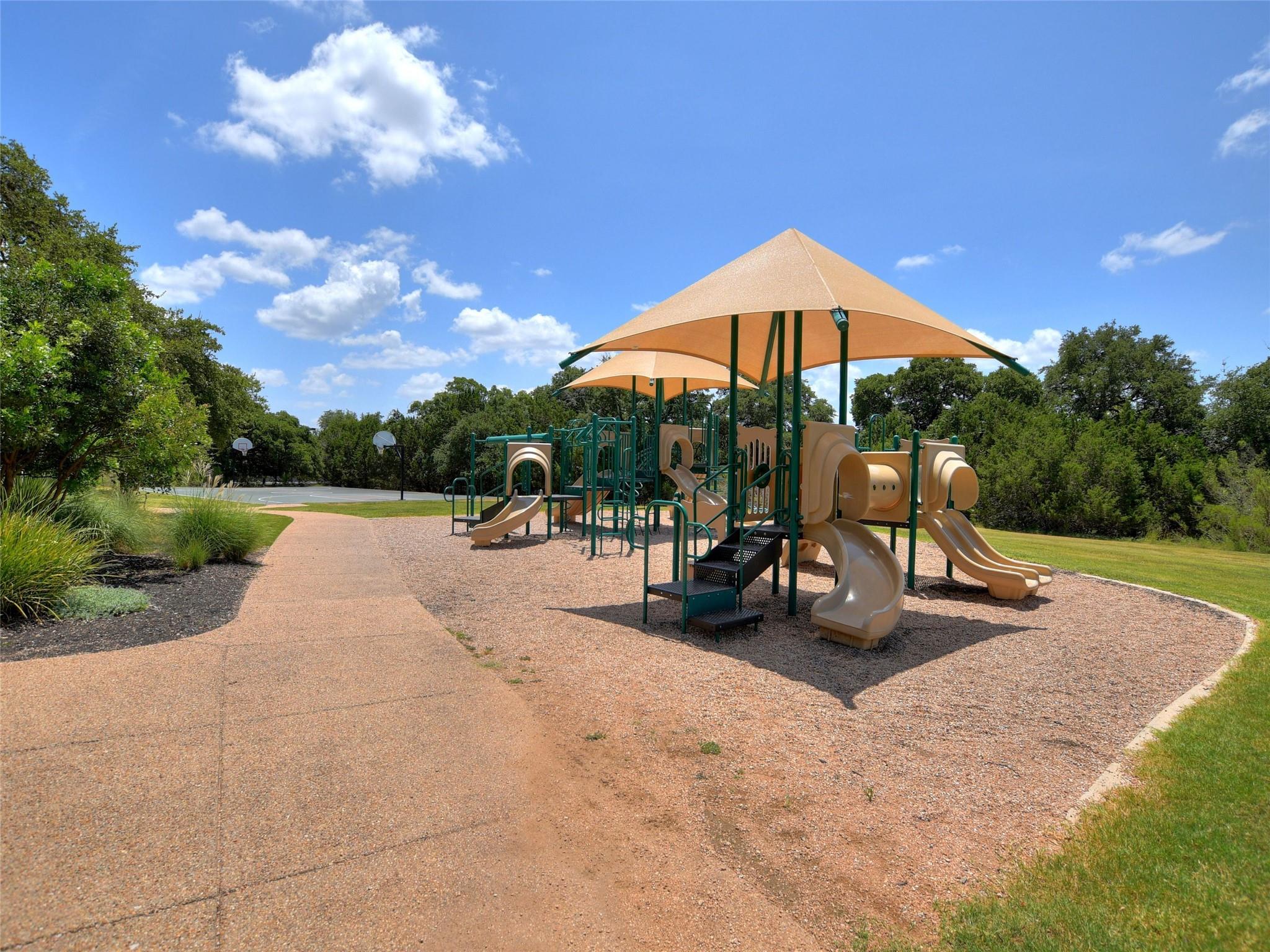 614 Stone River Dr, Austin, TX 78737