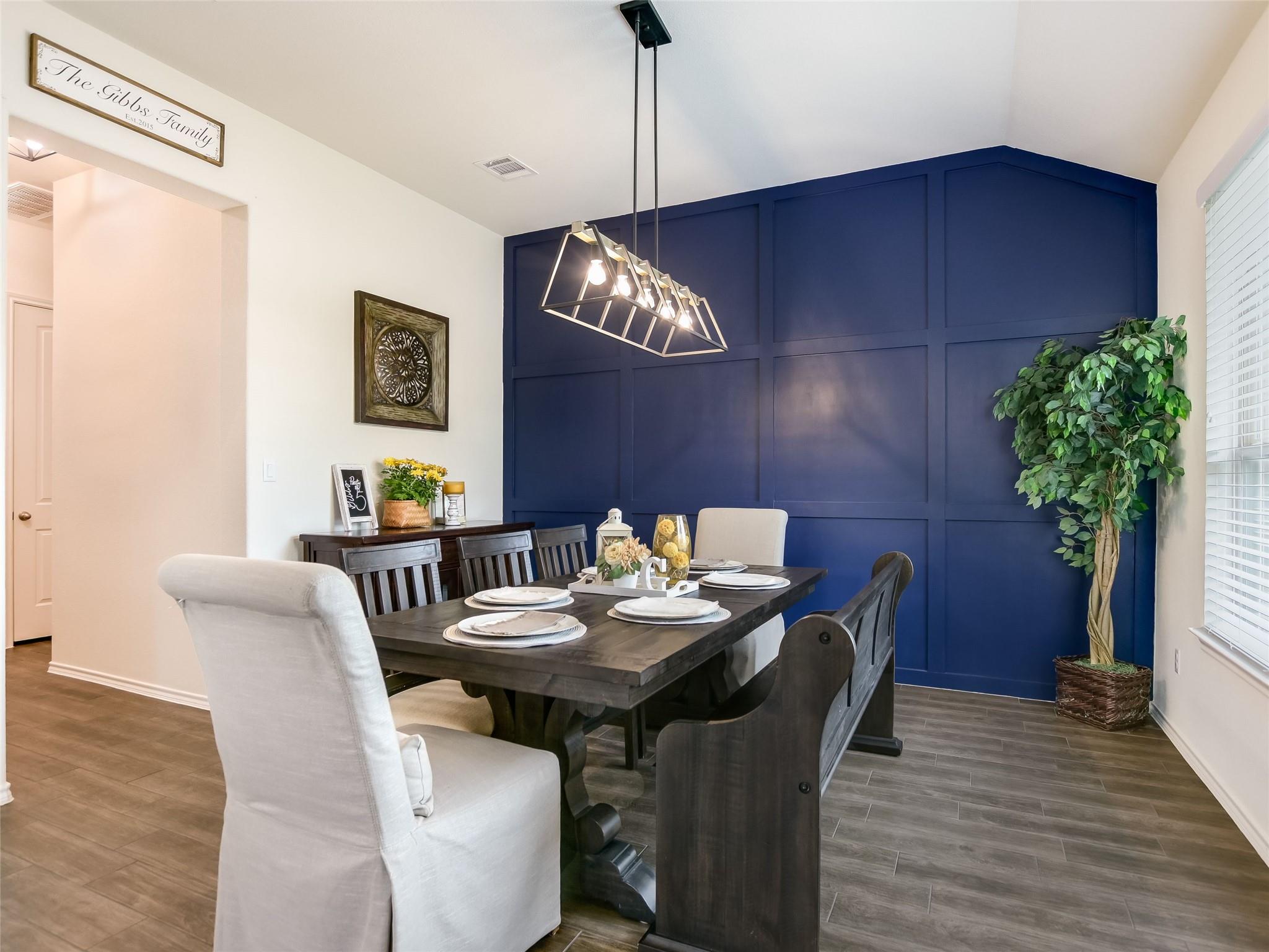 614 Stone River Dr, Austin, TX 78737