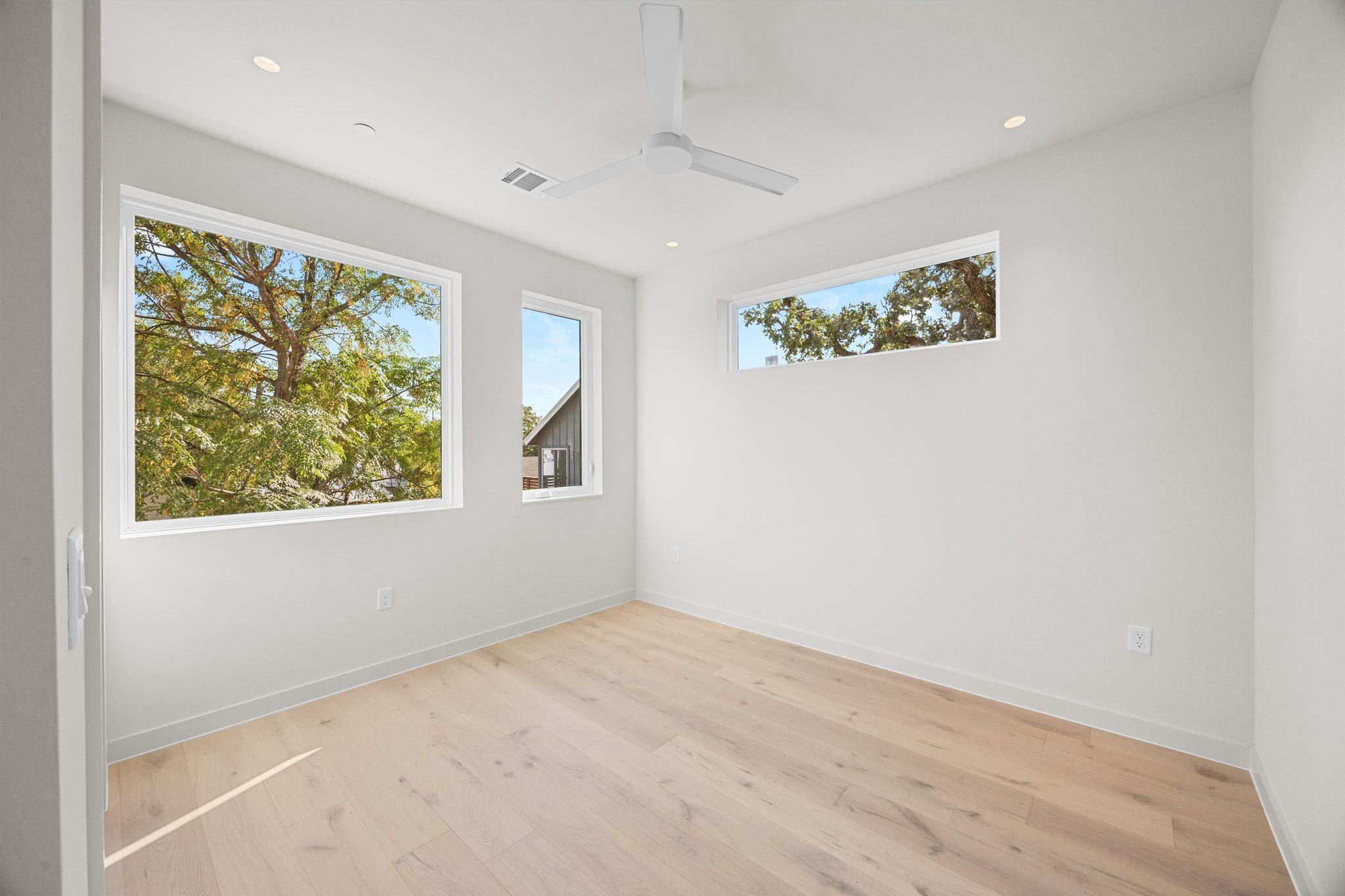 1175 Navasota St # 2, Austin, TX 78702