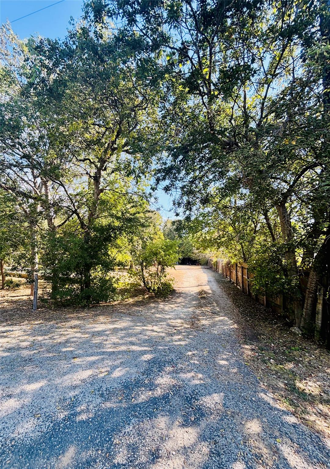 20223 McShepherd Rd, Georgetown, TX 78626