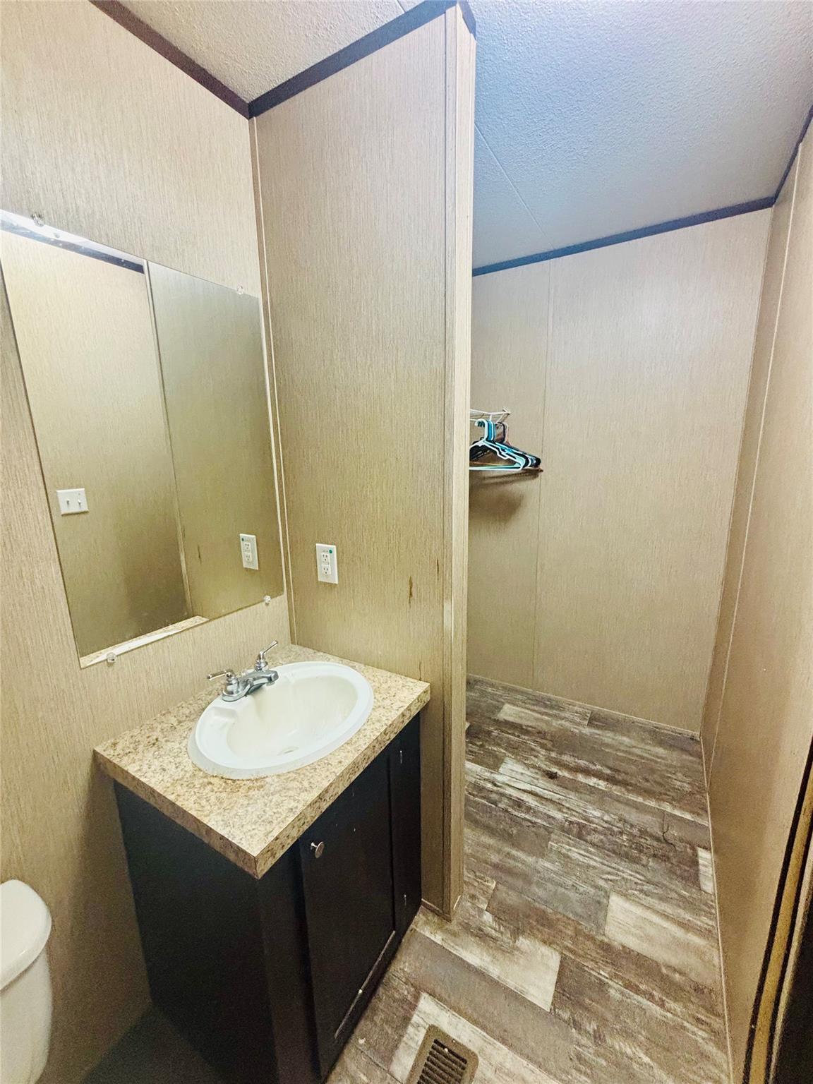 20223 McShepherd Rd, Georgetown, TX 78626