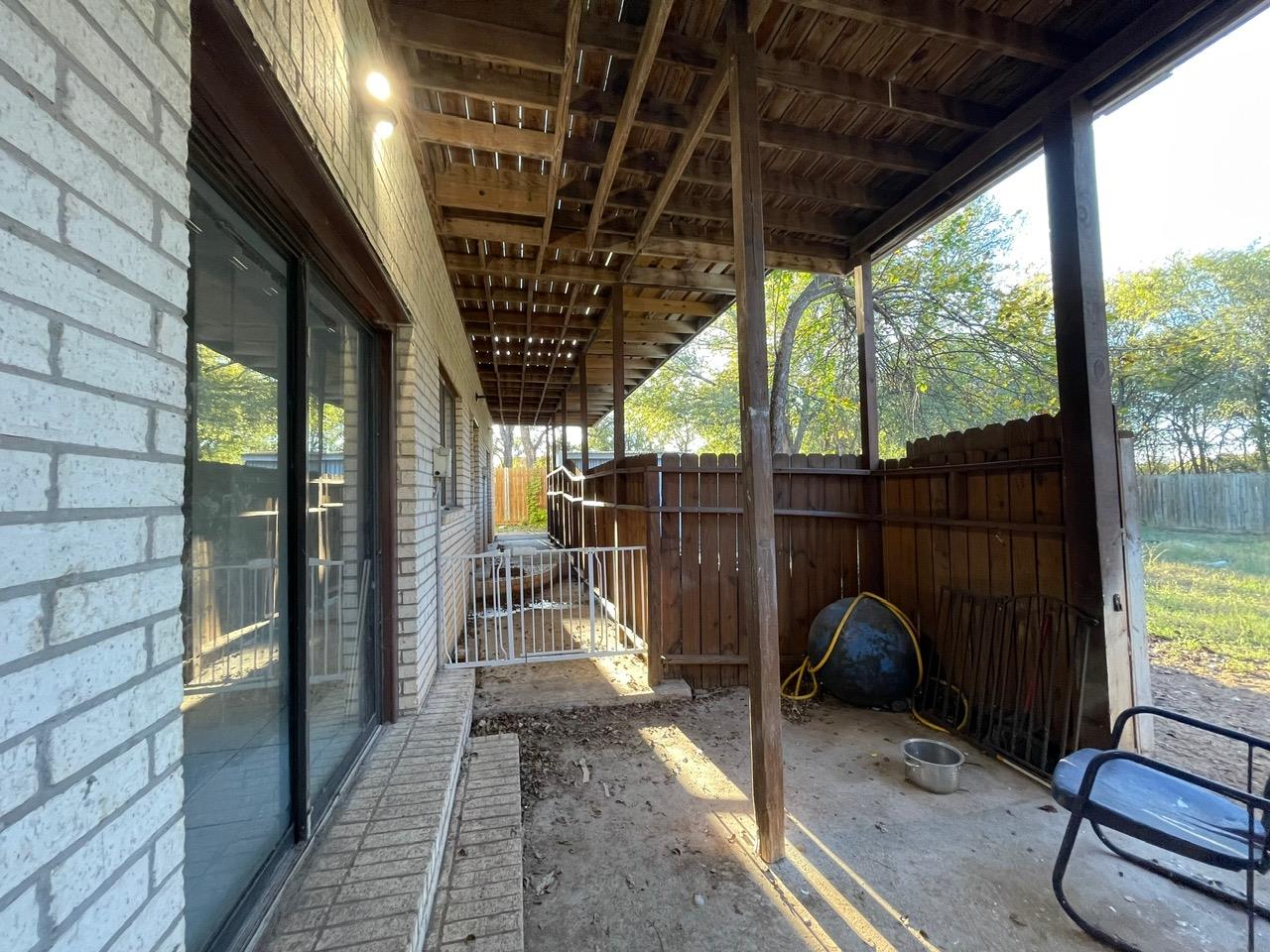 613 Central Texas Expy # A, B & C, Lampasas, TX 76550