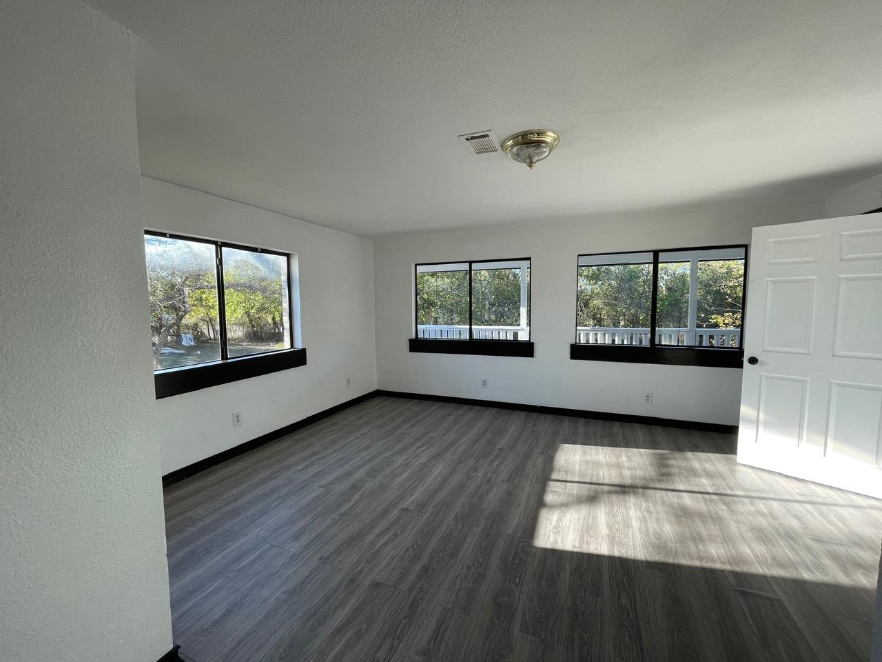 613 Central Texas Expy # A, B & C, Lampasas, TX 76550