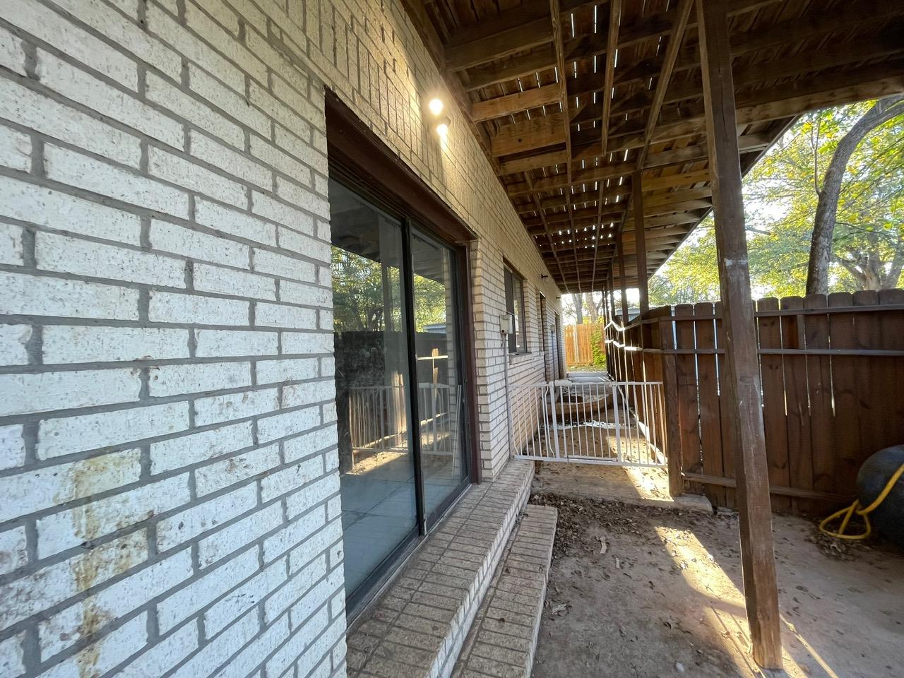 613 Central Texas Expy # A, B & C, Lampasas, TX 76550