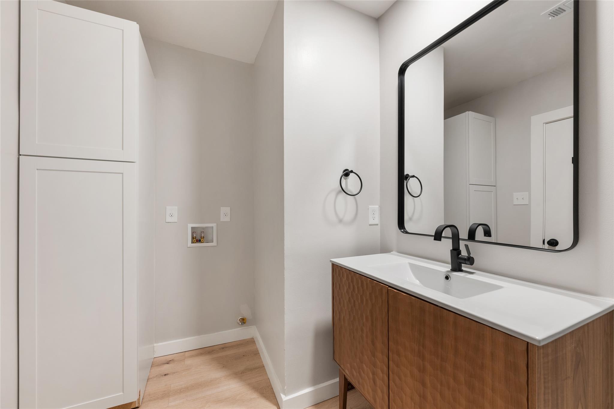 4605 Brassiewood Dr, Austin, TX 78744