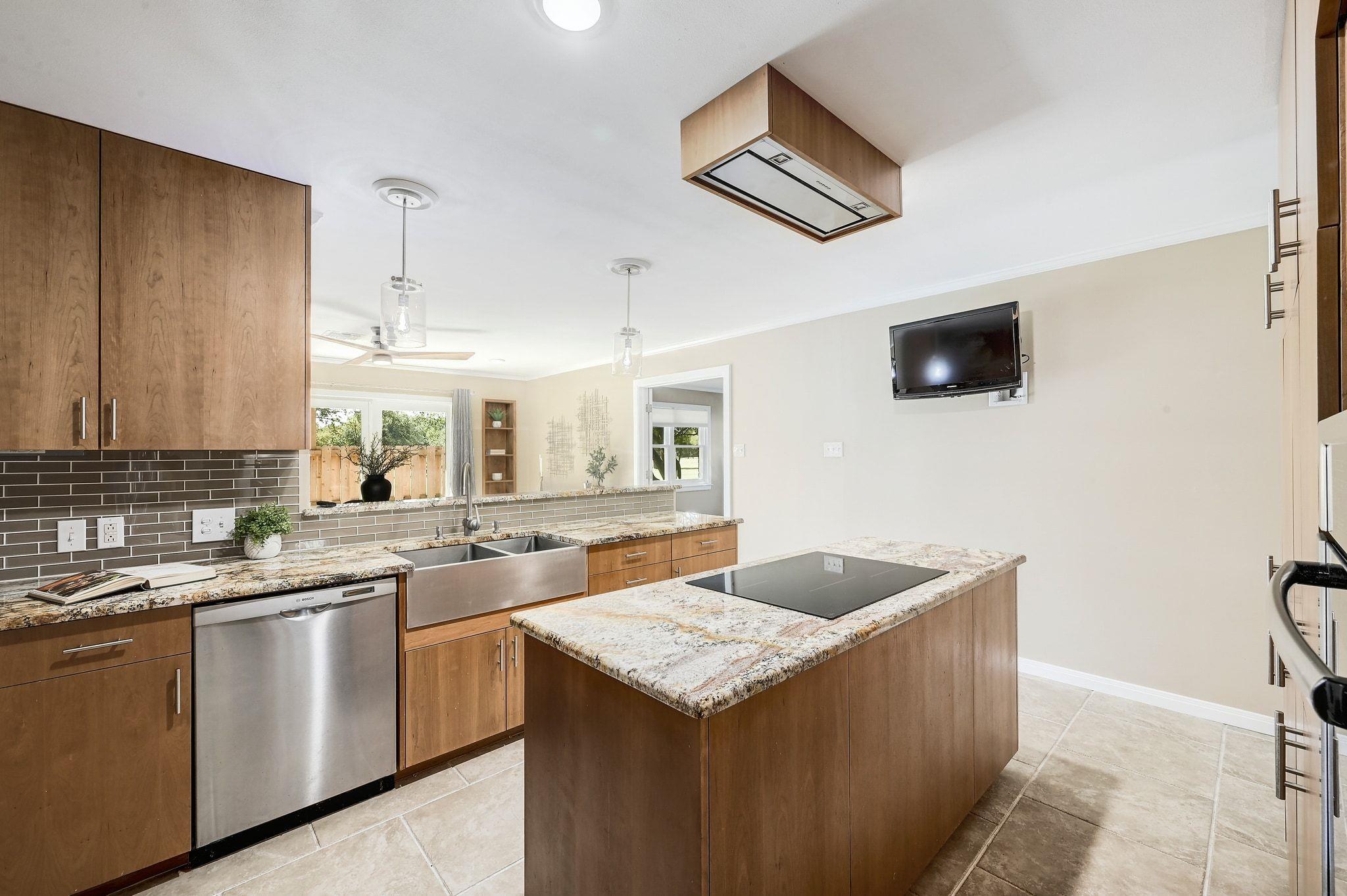 2721 Chisholm Trl, Salado, TX 76571