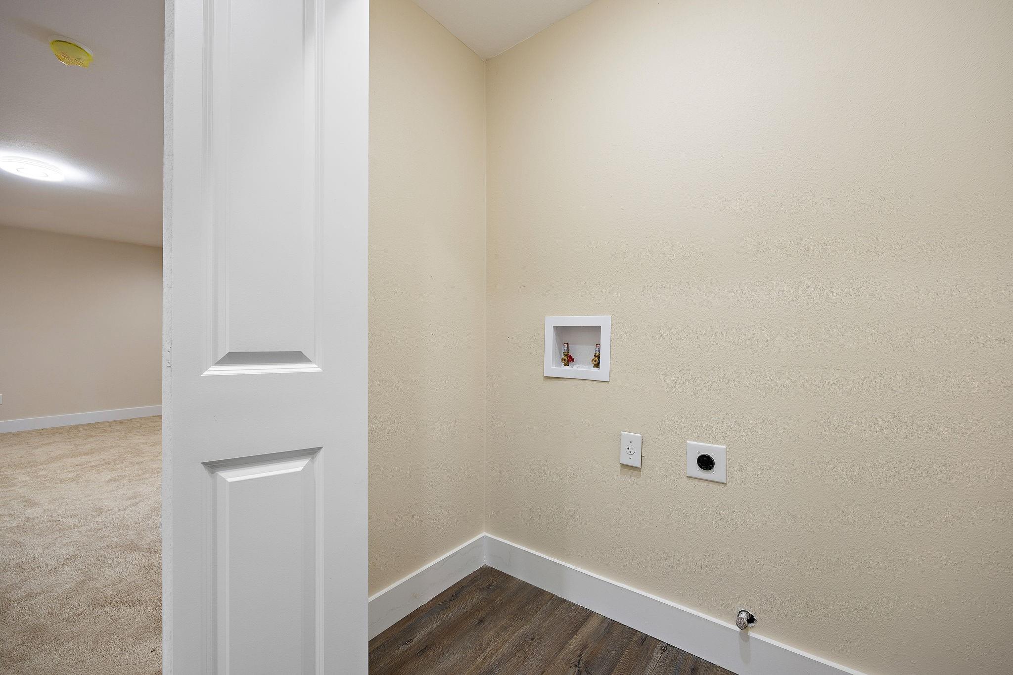 507 Deercreek Ln, Leander, TX 78641