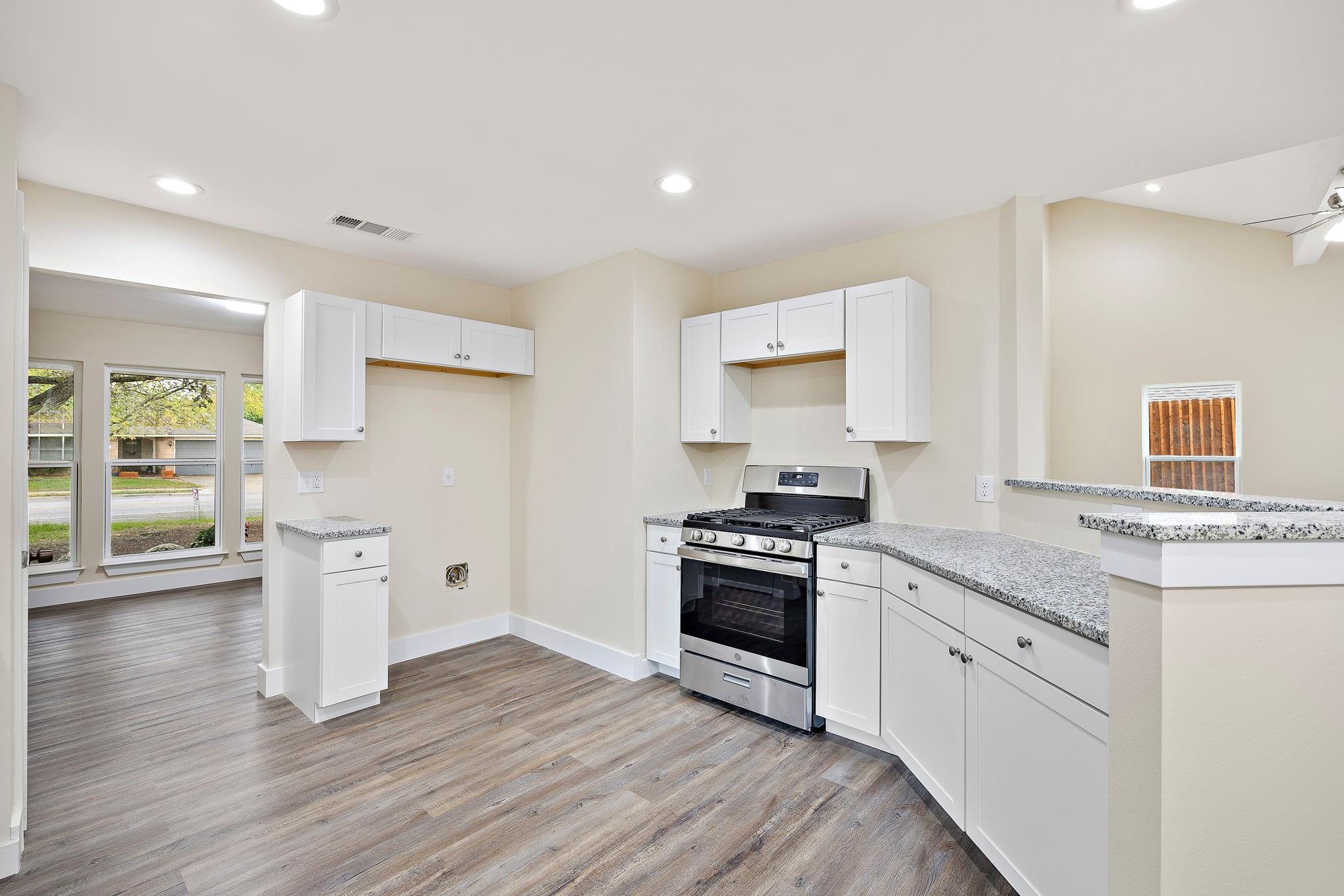 507 Deercreek Ln, Leander, TX 78641