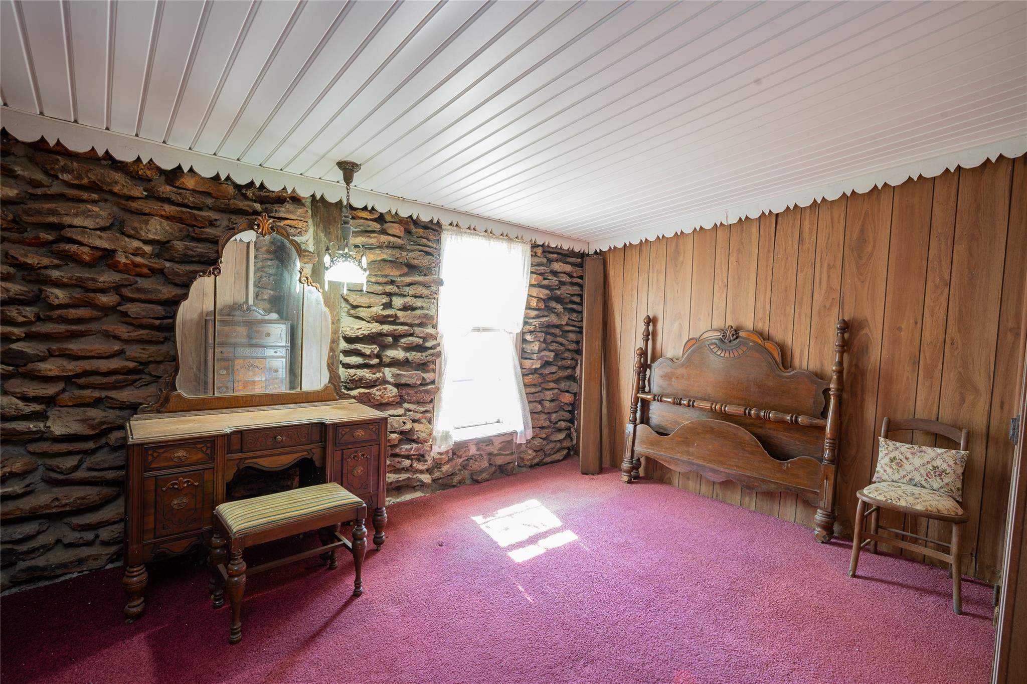 3779 Mule Creek Rd, Harwood, TX 78632