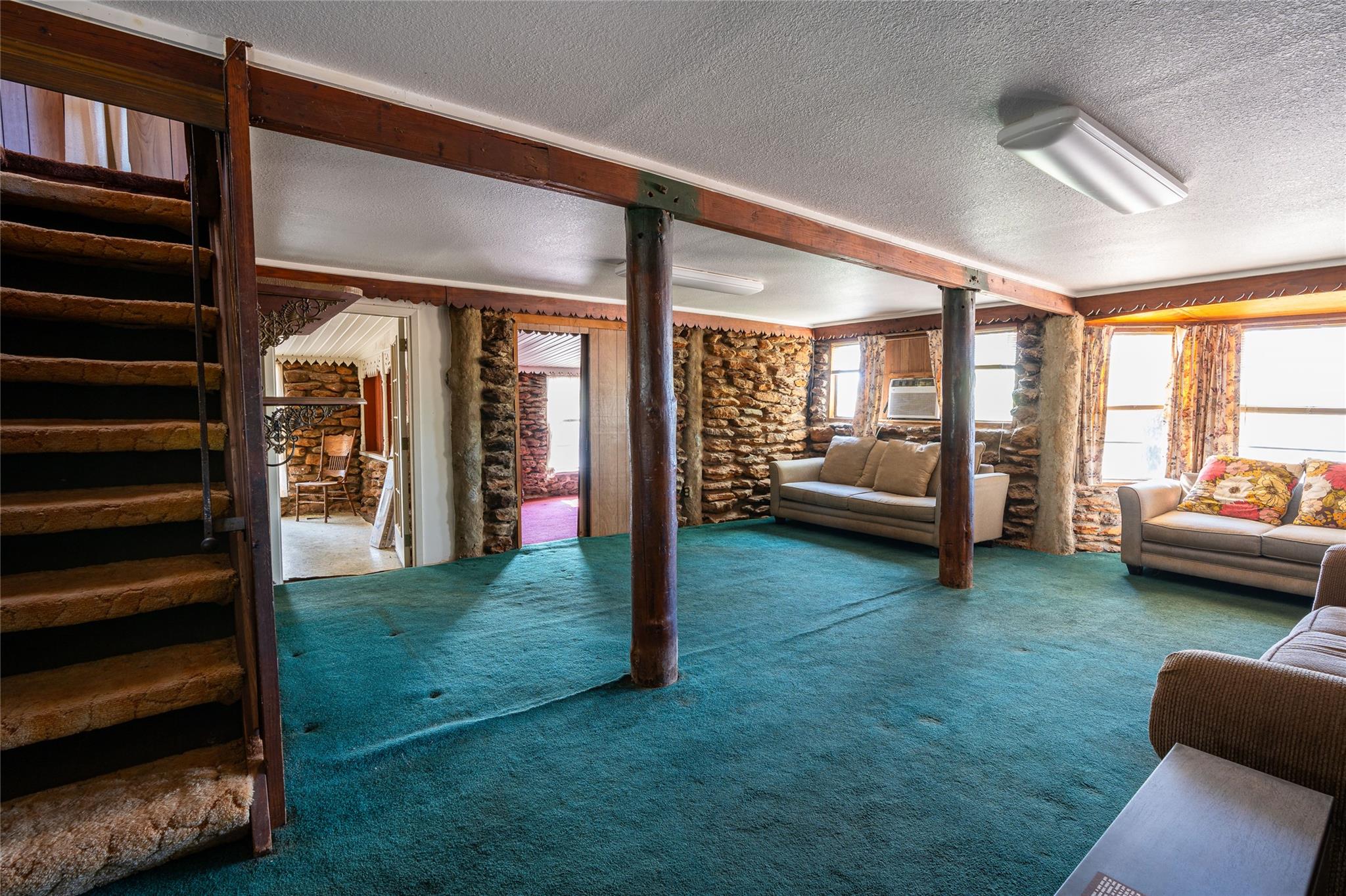 3779 Mule Creek Rd, Harwood, TX 78632