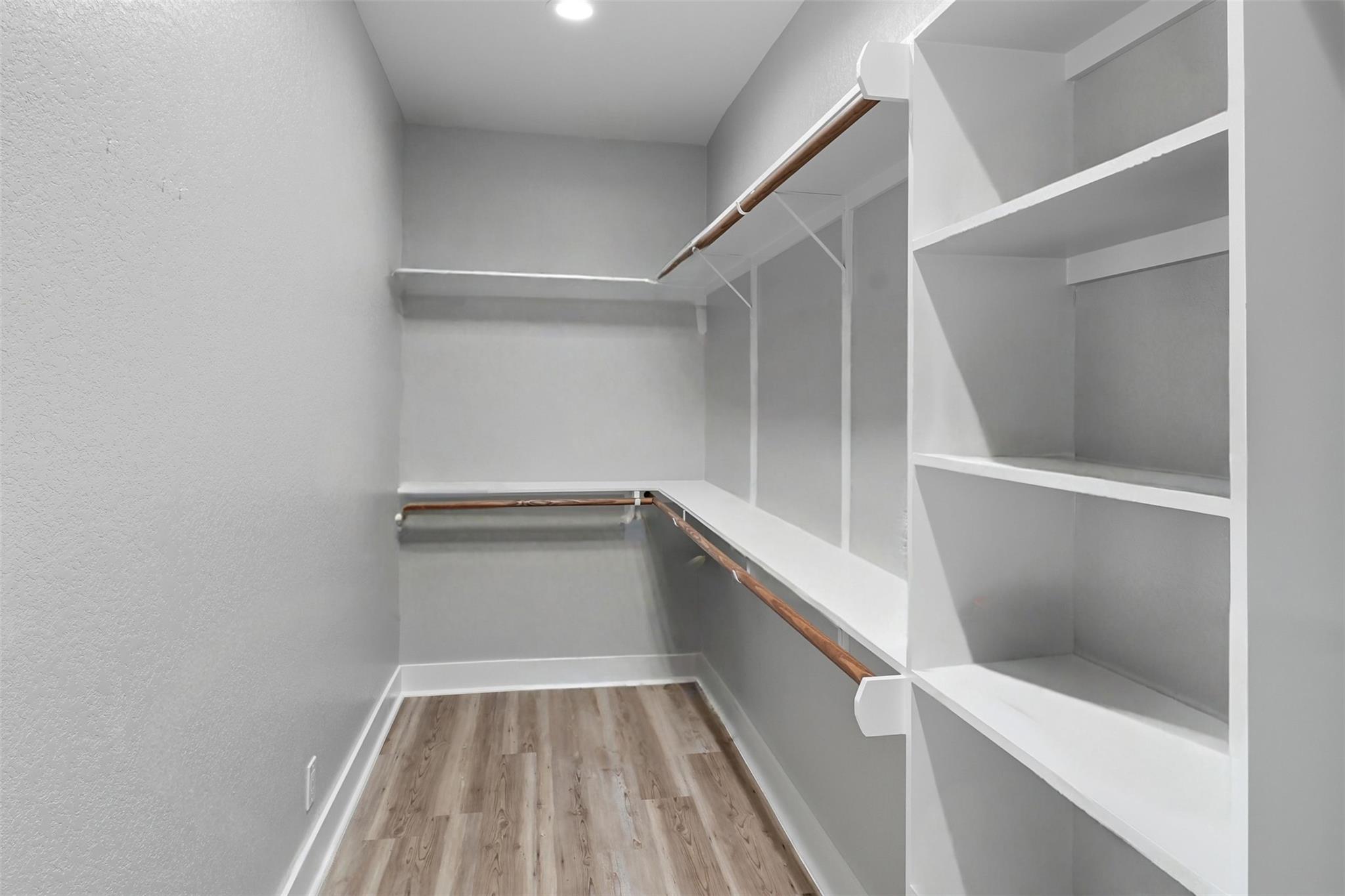 214 Oak Grove Pkwy, Kingsland, TX 78639