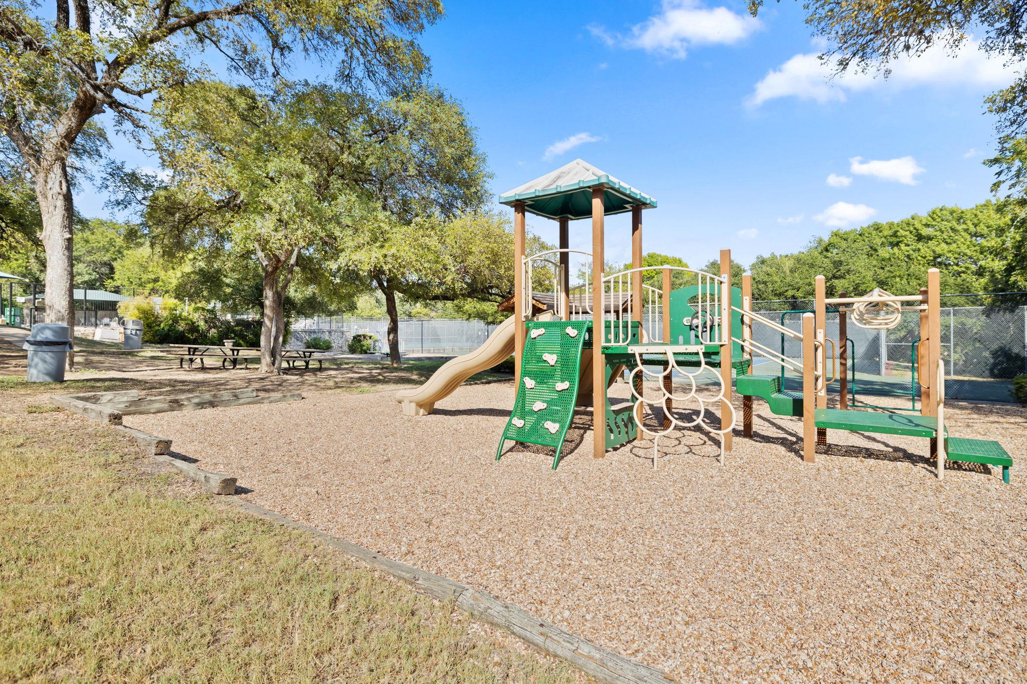 7211 Lakewood Dr # C111, Austin, TX 78750