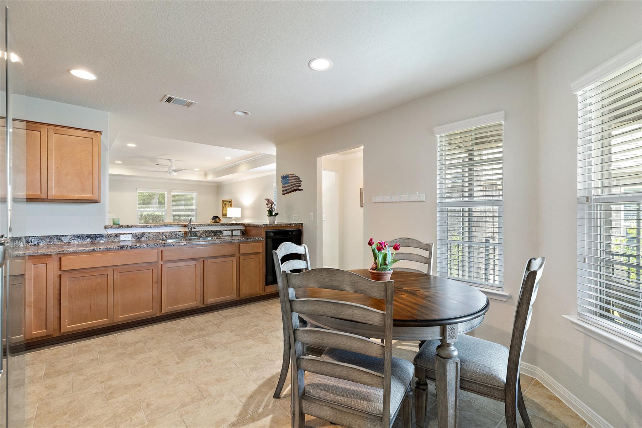 233 N Hobby St, Georgetown, TX 78633