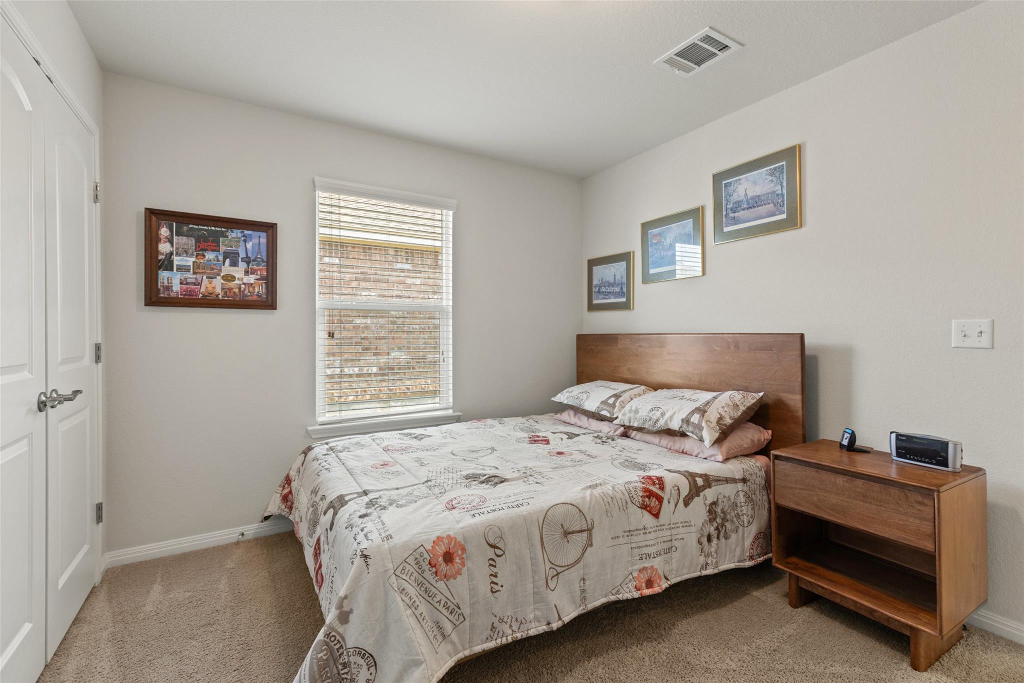 233 N Hobby St, Georgetown, TX 78633