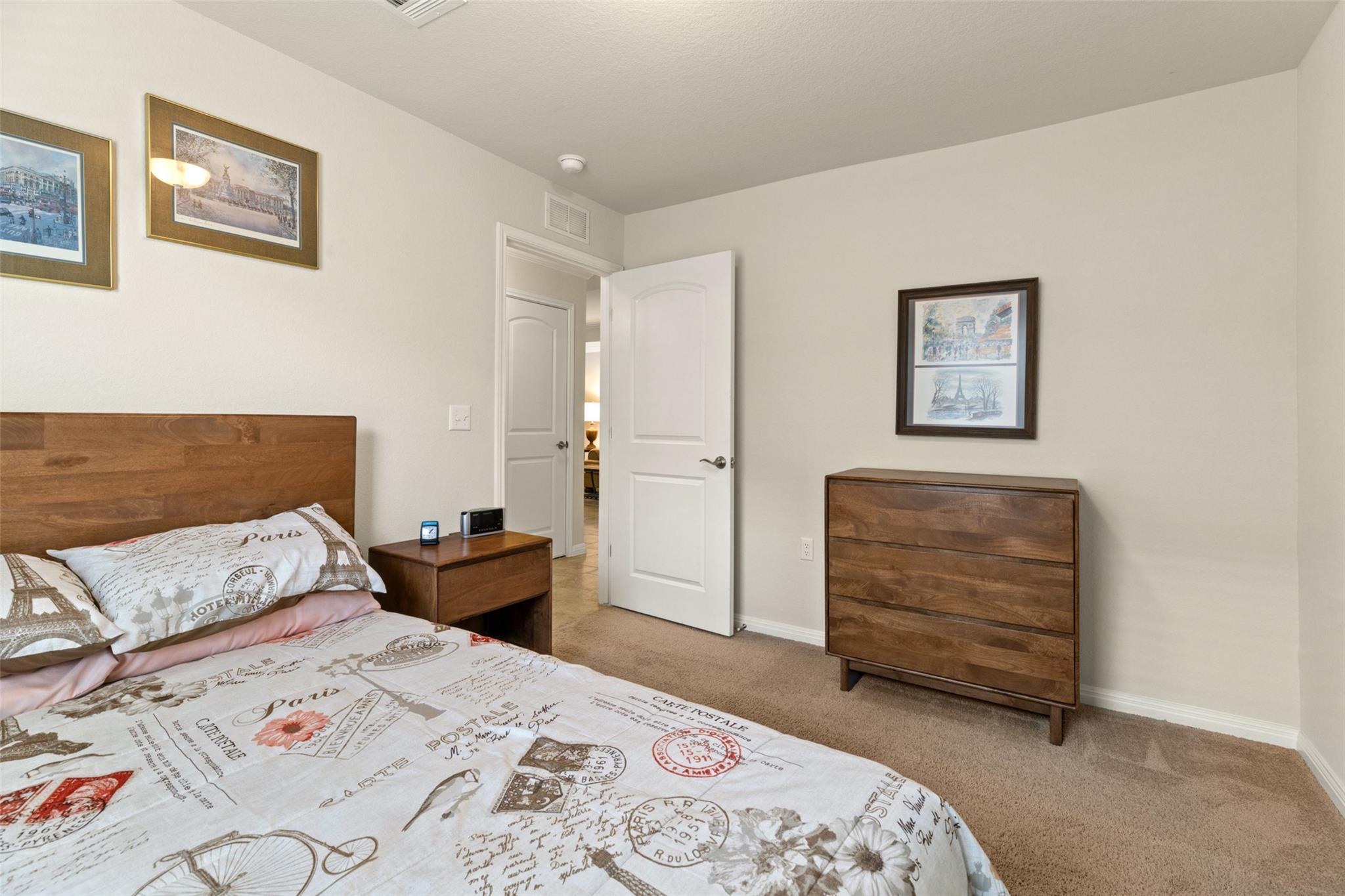 233 N Hobby St, Georgetown, TX 78633